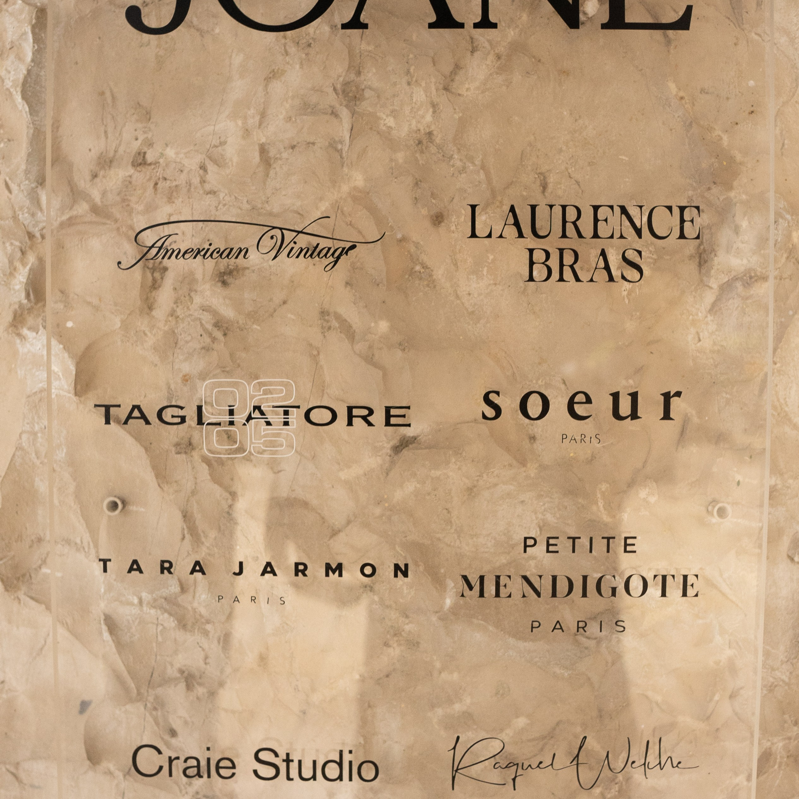 Magasin de vêtements JOANE