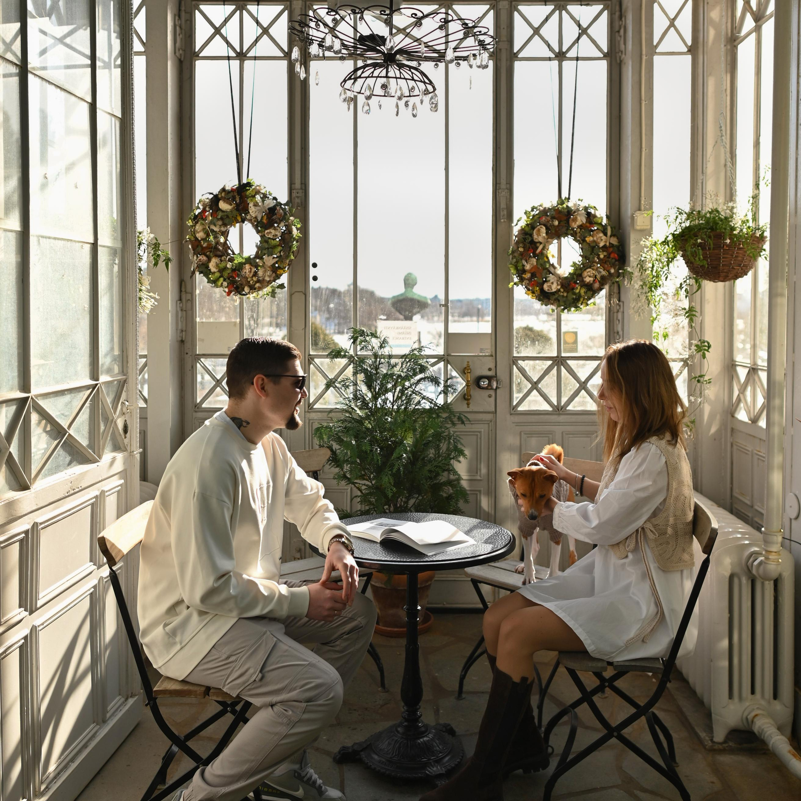 Прогулка в оранжерее