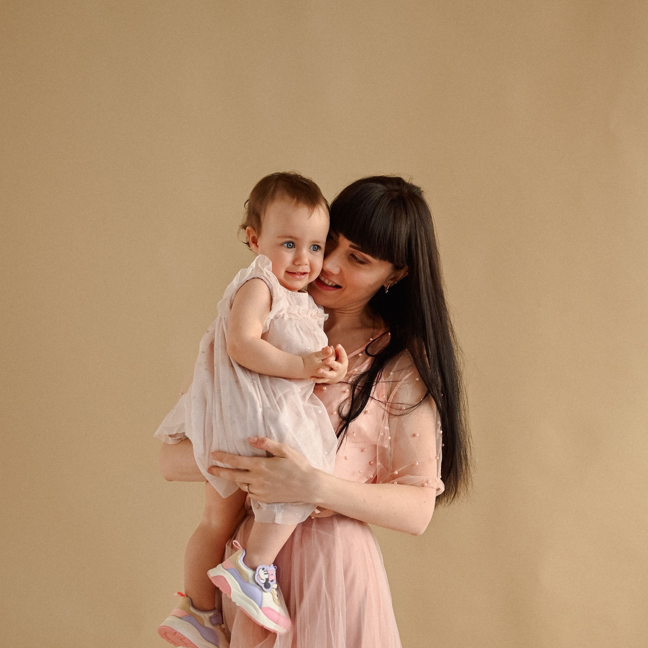 Годик в студии