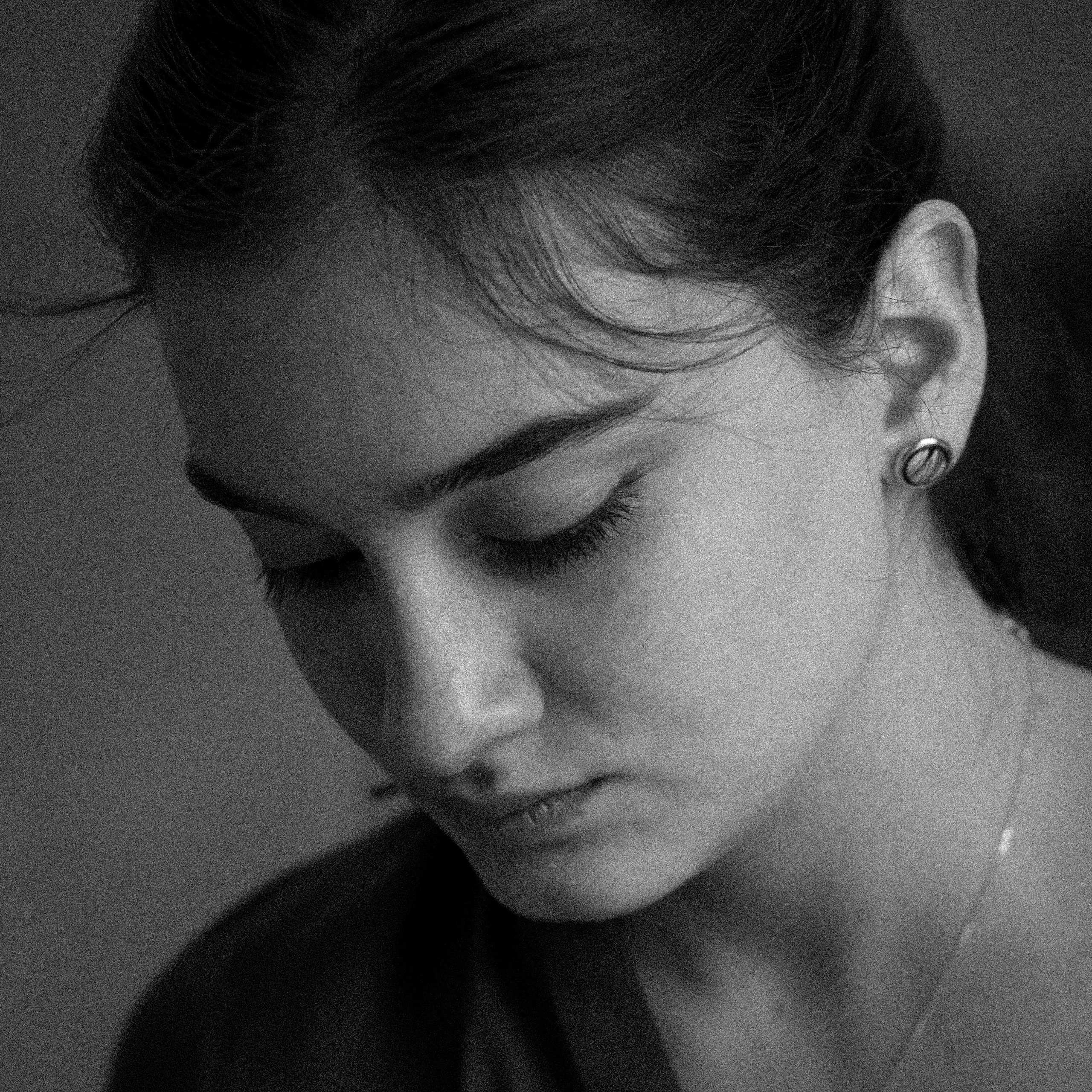 Feedback. Vladislav Makarov. Portrait & Street style photographer in Baku
