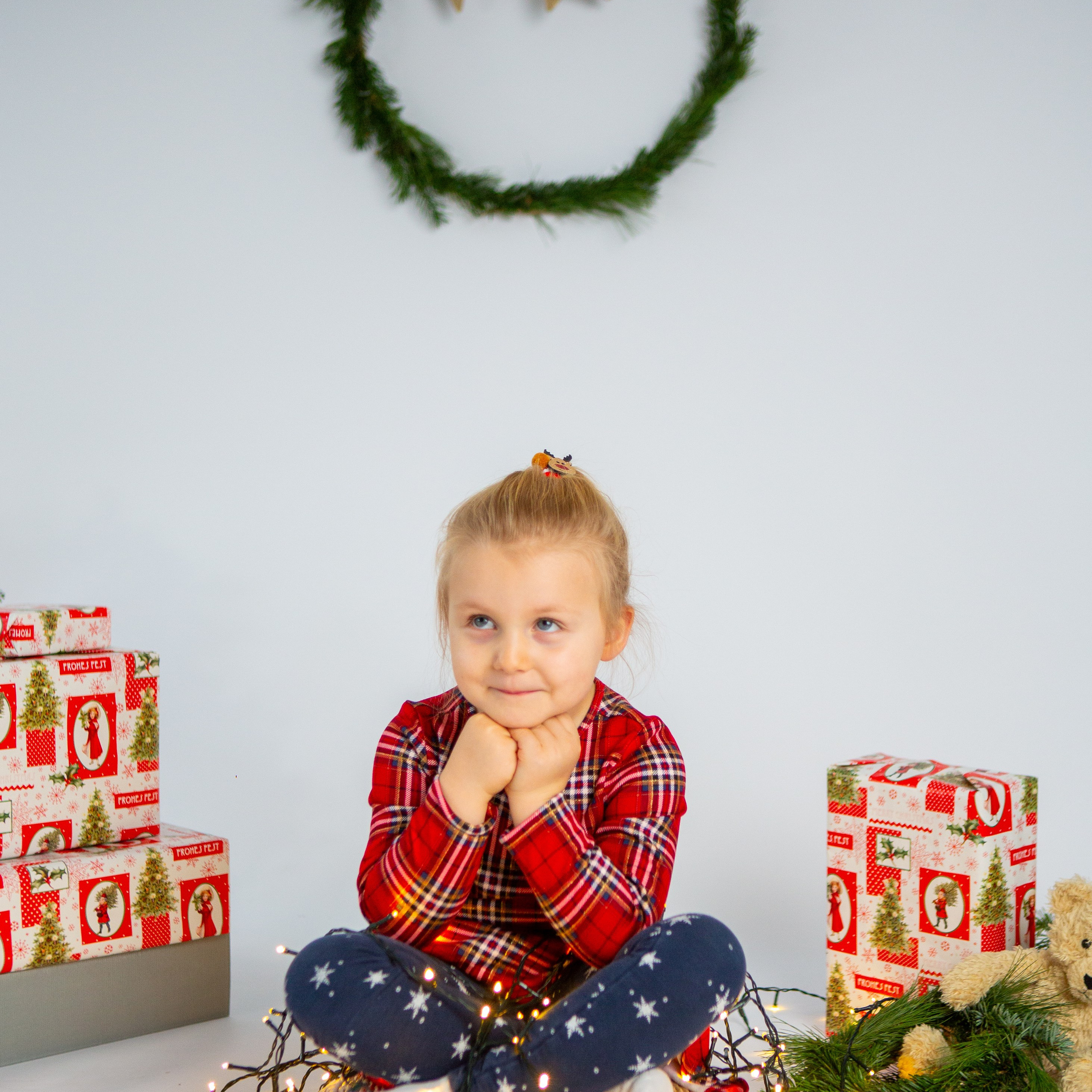 #weihnachtsfotoshooting #weihnachtsfotos #weihnachtsshooting #christmasshooting #kindershooting #weihnachtsminis #kinderfotoshooting #weihnachtsfotografie #weihnachtsaktion #kinderfotograf #kinderfotos #kinderfotografin #familienfotografie #familienfotografin #familienfotograf #familienfotos #familienfoto #familienfotoshooting #dokumentarischefamilienfotografie #natürlichefamilienfotografie #familienfotograflindau #familienfotografiemünchen #familienfotosmünchen #kinderphotography #kindergartenphotography#familienfotografwangen