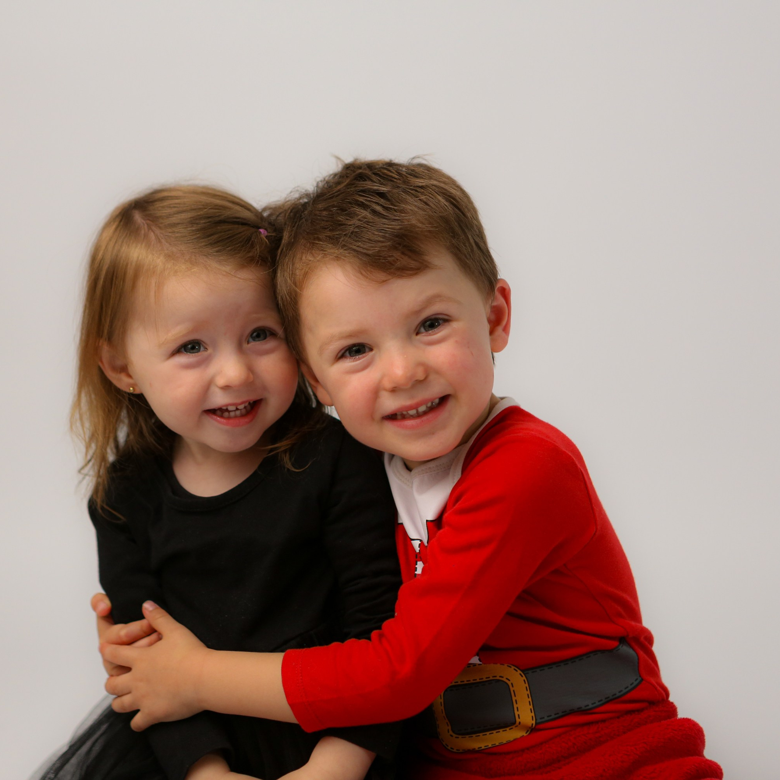 #weihnachtsfotoshooting #weihnachtsfotos #weihnachtsshooting #christmasshooting #kindershooting #weihnachtsminis #kinderfotoshooting #weihnachtsfotografie #weihnachtsaktion #kinderfotograf #kinderfotos #kinderfotografin #familienfotografie #familienfotografin #familienfotograf #familienfotos #familienfoto #familienfotoshooting #dokumentarischefamilienfotografie #natürlichefamilienfotografie #familienfotograflindau #familienfotografiemünchen #familienfotosmünchen #kinderphotography #kindergartenphotography#familienfotografwangen