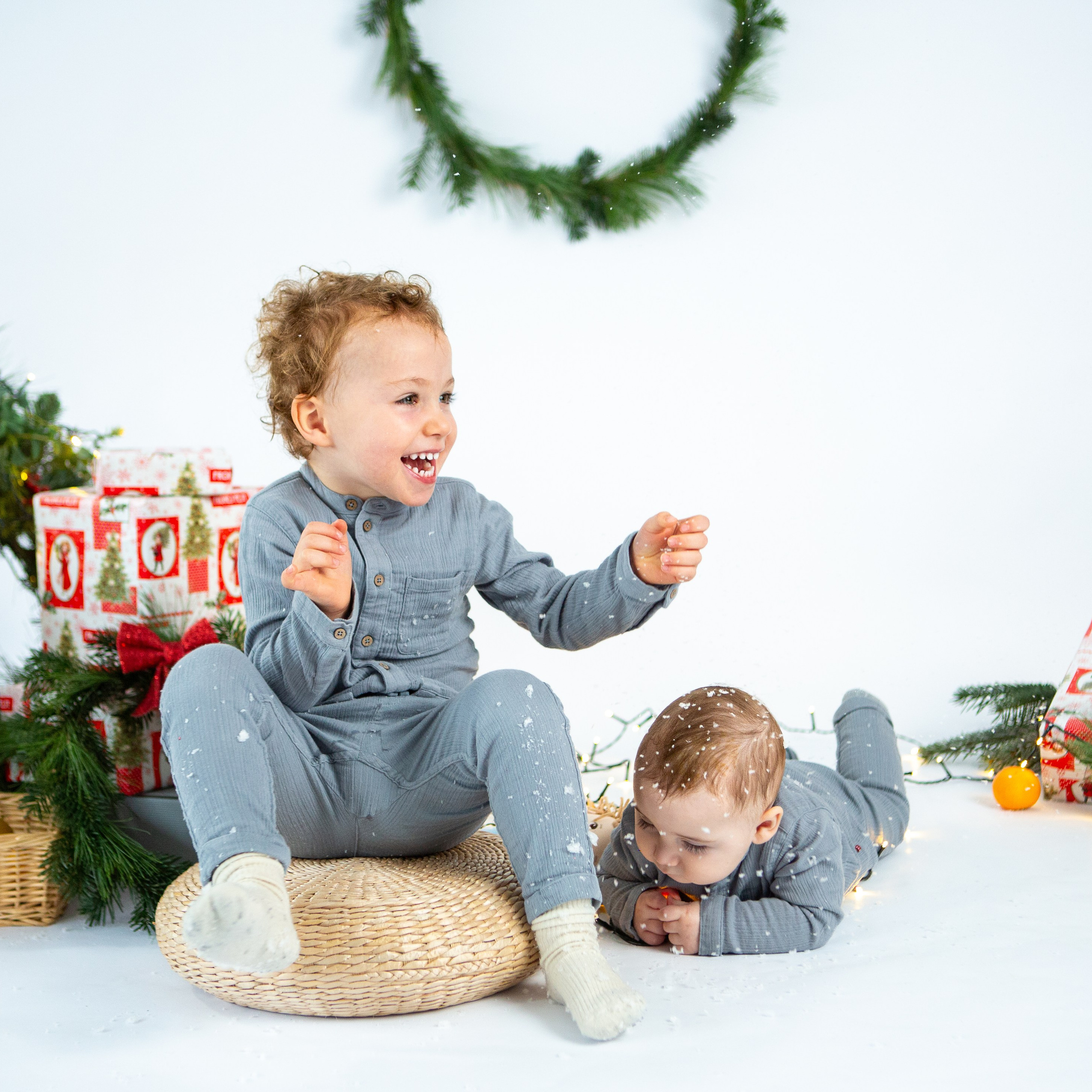 #weihnachtsfotoshooting #weihnachtsfotos #weihnachtsshooting #christmasshooting #kindershooting #weihnachtsminis #kinderfotoshooting #weihnachtsfotografie #weihnachtsaktion #kinderfotograf #kinderfotos #kinderfotografin #familienfotografie #familienfotografin #familienfotograf #familienfotos #familienfoto #familienfotoshooting #dokumentarischefamilienfotografie #natürlichefamilienfotografie #familienfotograflindau #familienfotografiemünchen #familienfotosmünchen #kinderphotography #kindergartenphotography#familienfotografwangen