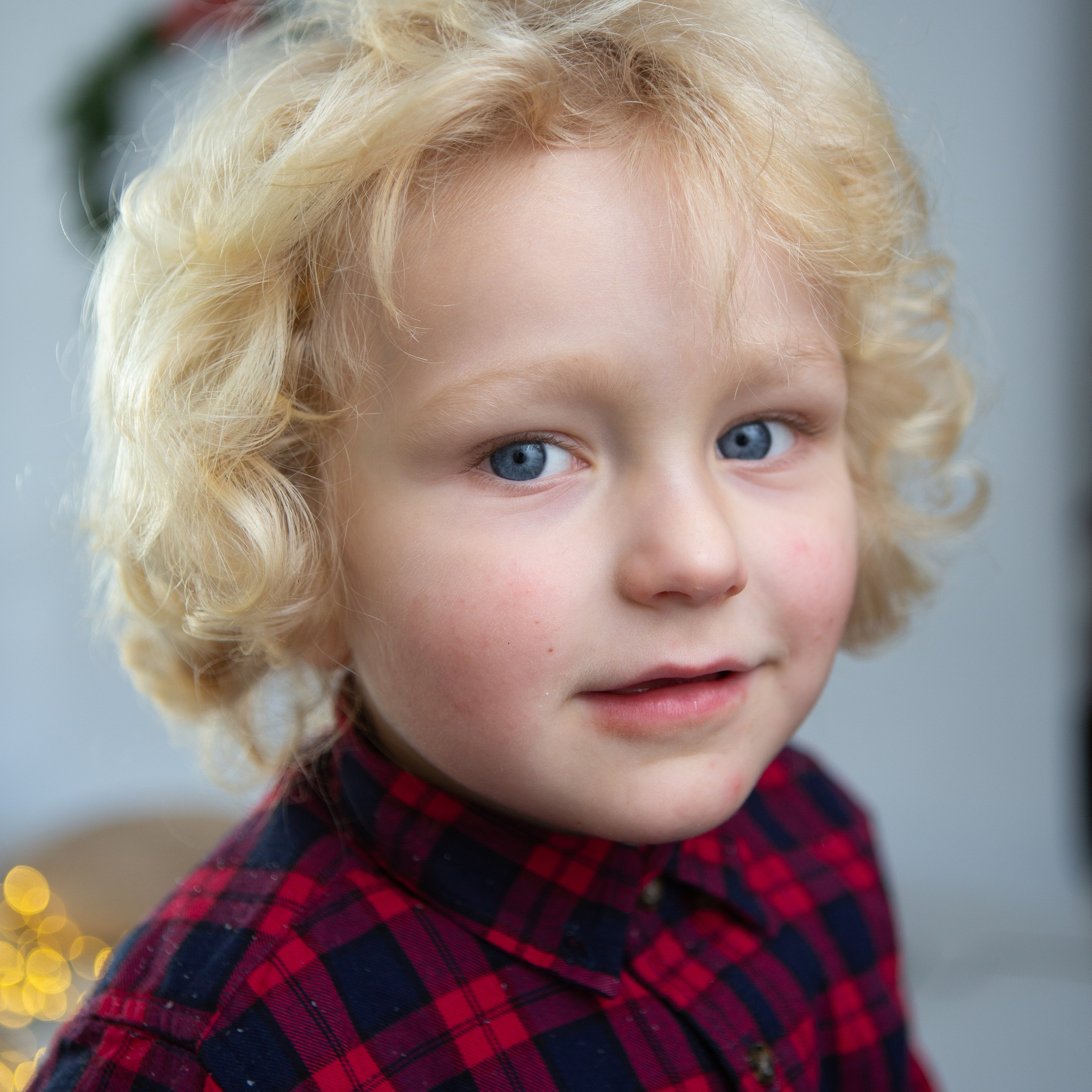 #weihnachtsfotoshooting #weihnachtsfotos #weihnachtsshooting #christmasshooting #kindershooting #weihnachtsminis #kinderfotoshooting #weihnachtsfotografie #weihnachtsaktion #kinderfotograf #kinderfotos #kinderfotografin #familienfotografie #familienfotografin #familienfotograf #familienfotos #familienfoto #familienfotoshooting #dokumentarischefamilienfotografie #natürlichefamilienfotografie #familienfotograflindau #familienfotografiemünchen #familienfotosmünchen #kinderphotography #kindergartenphotography#familienfotografwangen