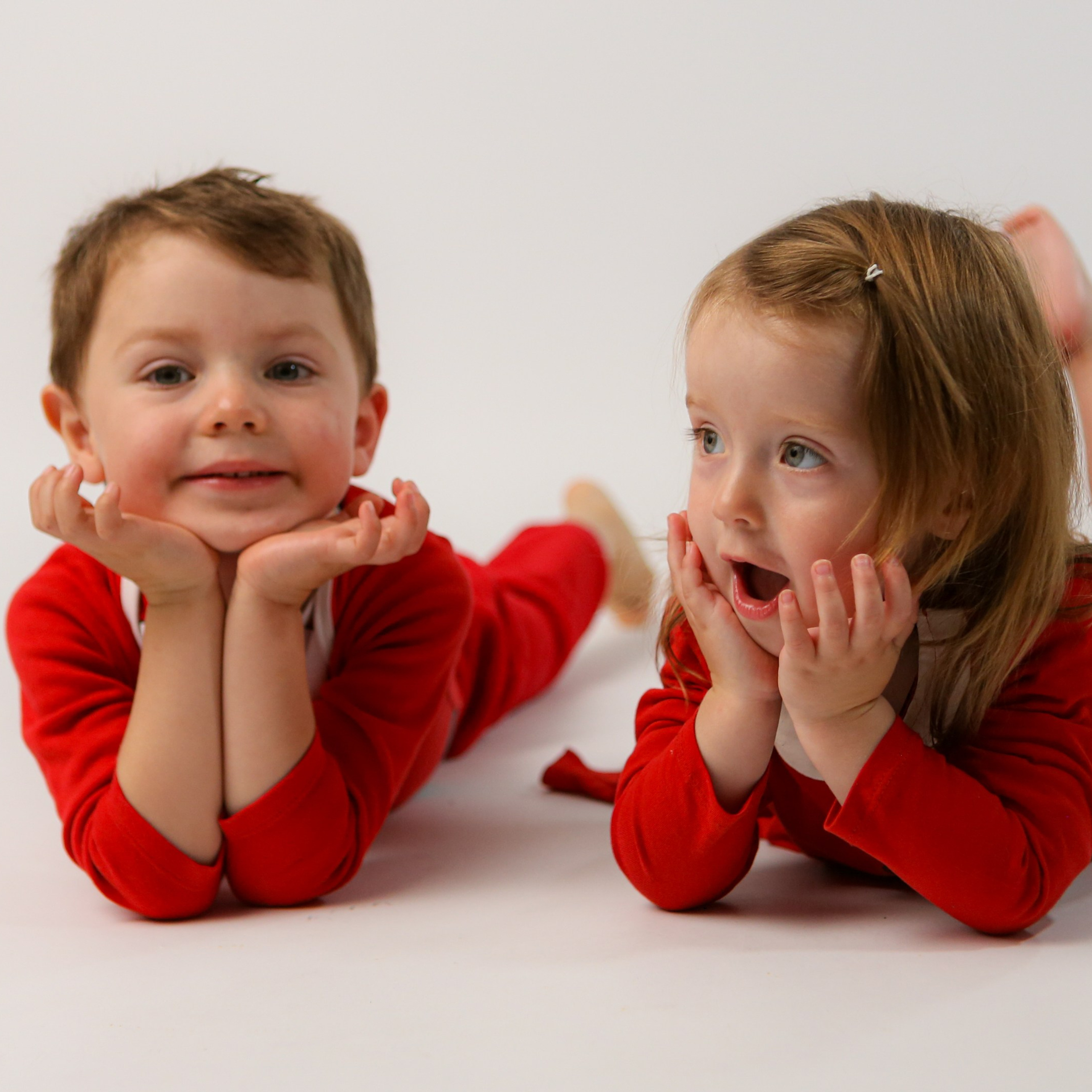 #weihnachtsfotoshooting #weihnachtsfotos #weihnachtsshooting #christmasshooting #kindershooting #weihnachtsminis c #weihnachtsfotografie #weihnachtsaktion #kinderfotograf #kinderfotos #kinderfotografin #familienfotografie #familienfotografin #familienfotograf #familienfotos #familienfoto #familienfotoshooting #dokumentarischefamilienfotografie #natürlichefamilienfotografie #familienfotograflindau #familienfotografiemünchen #familienfotosmünchen #kinderphotography #kindergartenphotography#familienfotografwangen