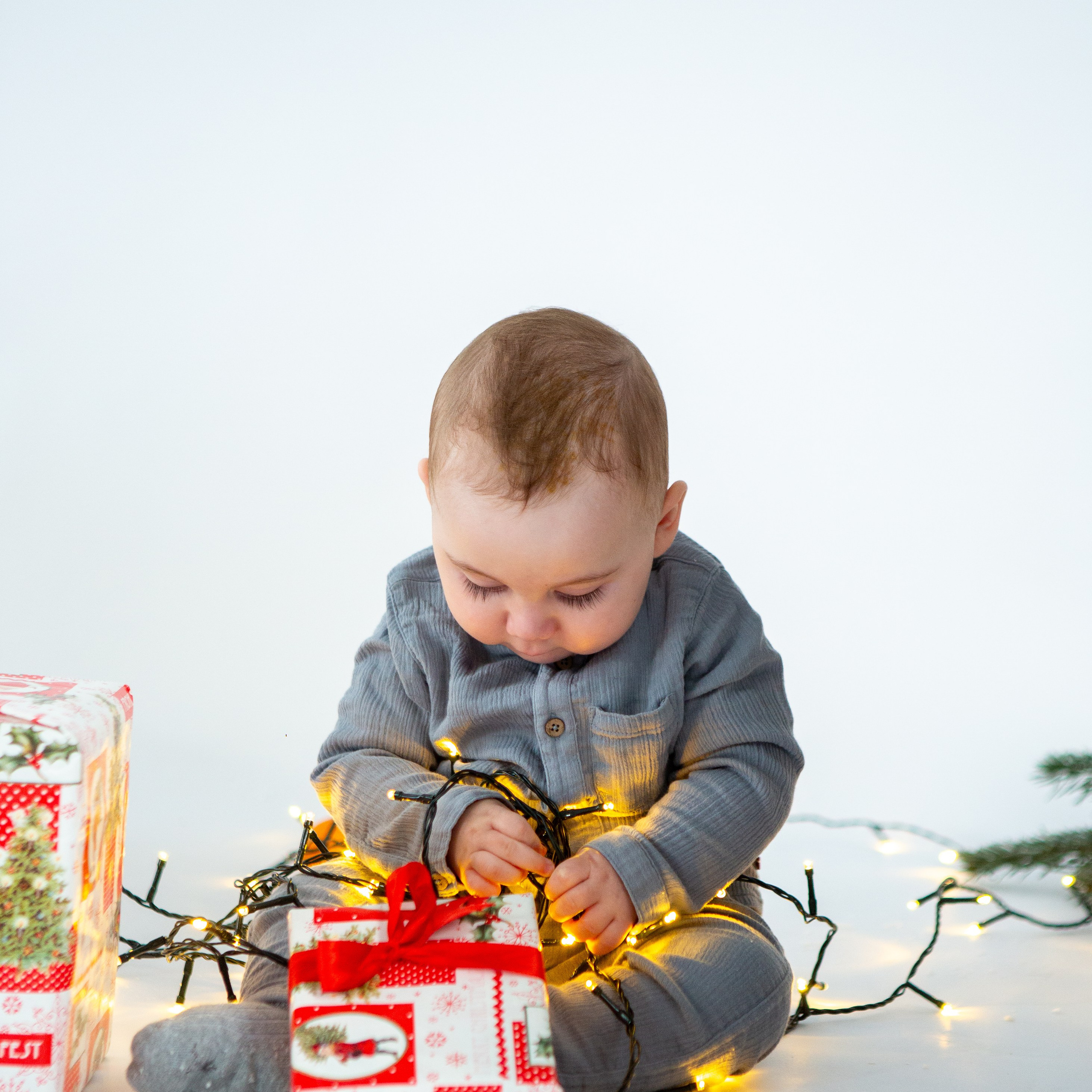 #weihnachtsfotoshooting #weihnachtsfotos #weihnachtsshooting #christmasshooting #kindershooting #weihnachtsminis #kinderfotoshooting #weihnachtsfotografie #weihnachtsaktion #kinderfotograf #kinderfotos #kinderfotografin #familienfotografie #familienfotografin #familienfotograf #familienfotos #familienfoto #familienfotoshooting #dokumentarischefamilienfotografie #natürlichefamilienfotografie #familienfotograflindau #familienfotografiemünchen #familienfotosmünchen #kinderphotography #kindergartenphotography#familienfotografwangen