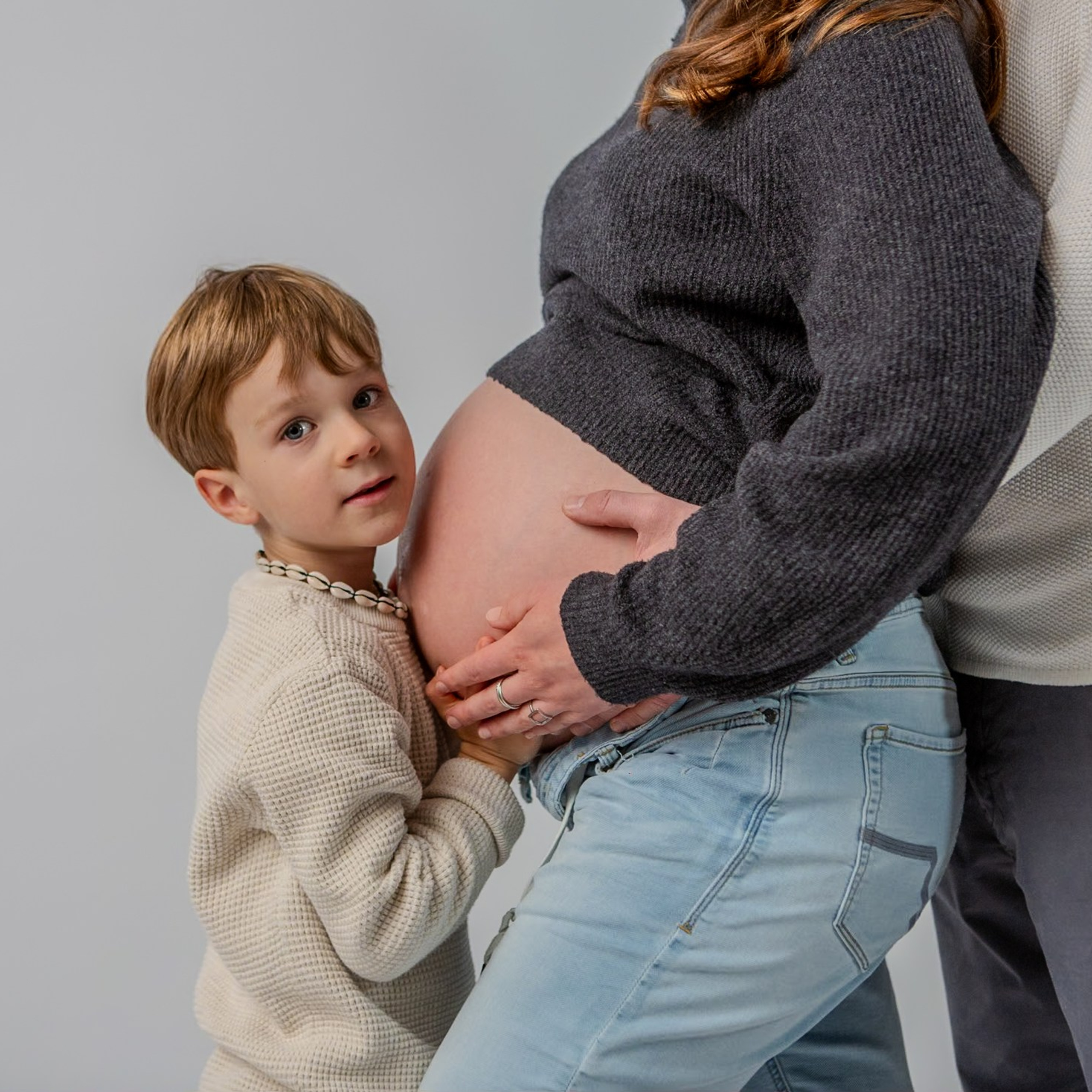 #babybauch#babybauchfotowangen#babybauchfotolindau#babybauchfotobodensee#babybauchfotoallgäu #babybauchshooting #babybauchbilder #babybauchfotoshooting #froheostern ##weihnachtsfotos #familienfoto #familienfotoshooting #dokumentarischefamilienfotografie #natürlichefamilienfotografie #familienfotograflindau #familienfotografiebregeny #familienfotoswangen #kinderphotographywangen #kindergartenphotographylindau#familienfotografiebregenz#familienfotografielochau