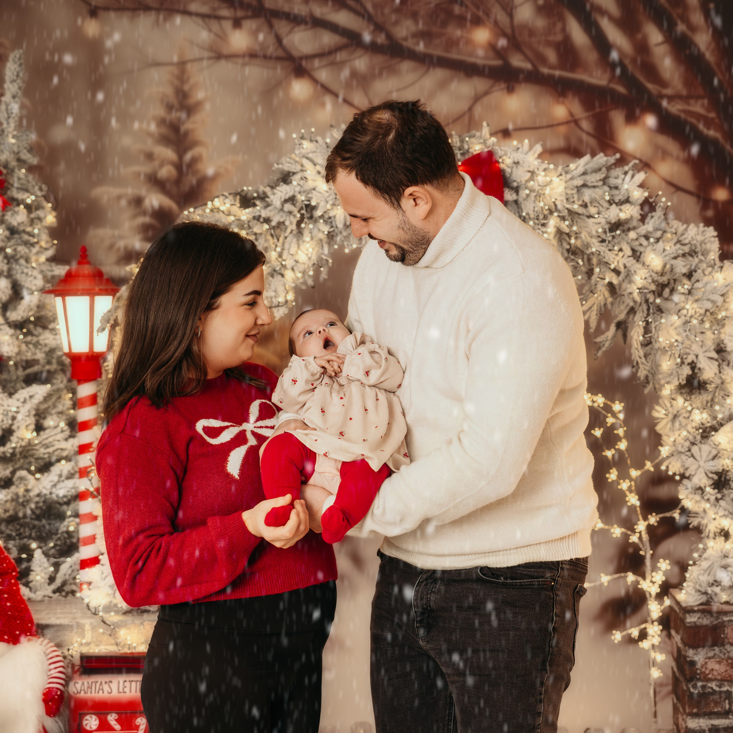 RECENZIJE. DEČIJI FOTOGRAF BEOGRAD|NOVOGODISNJE FOTOGRAFISANJE|CAKE SMASH