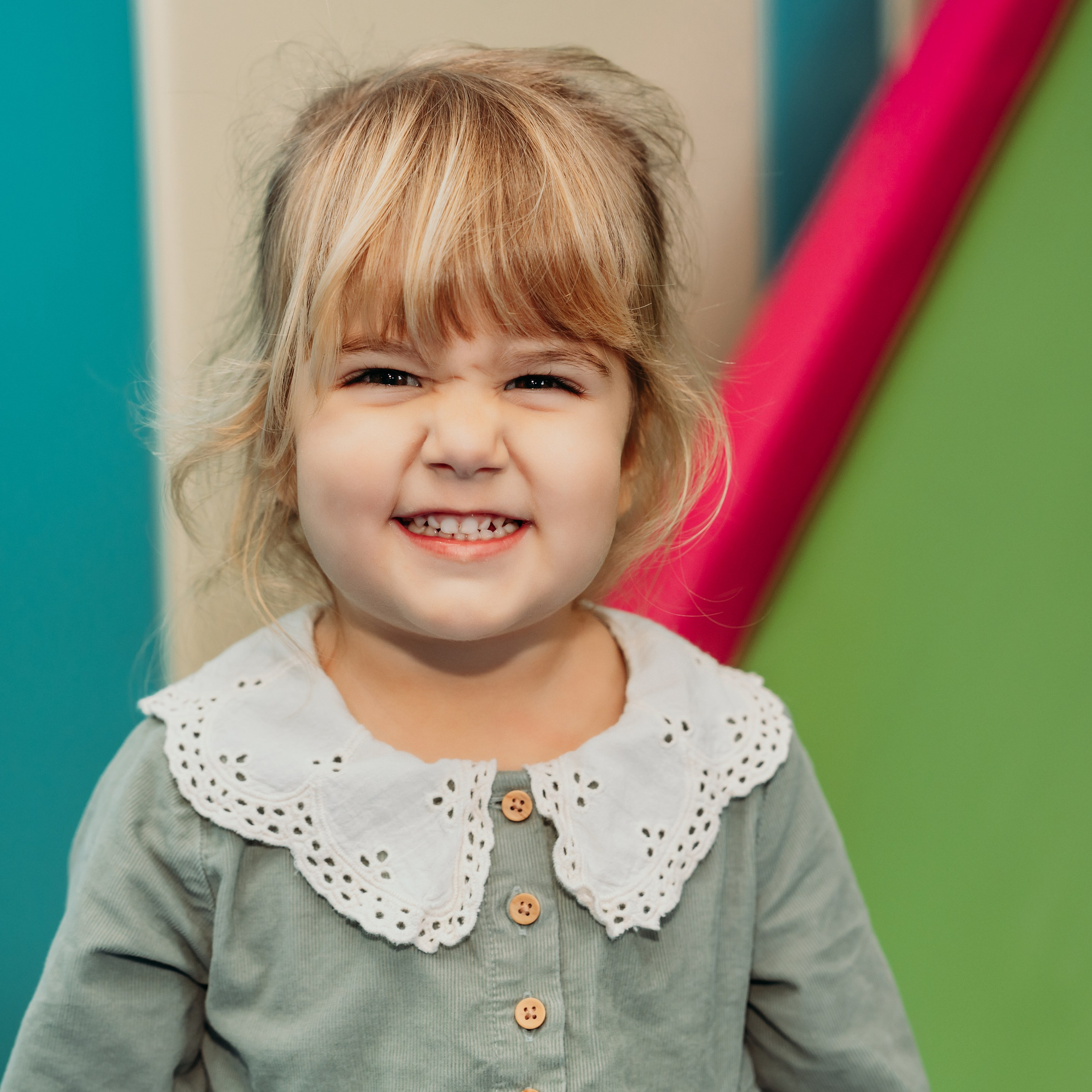 RECENZIJE. DEČIJI FOTOGRAF BEOGRAD|NOVOGODISNJE FOTOGRAFISANJE|CAKE SMASH