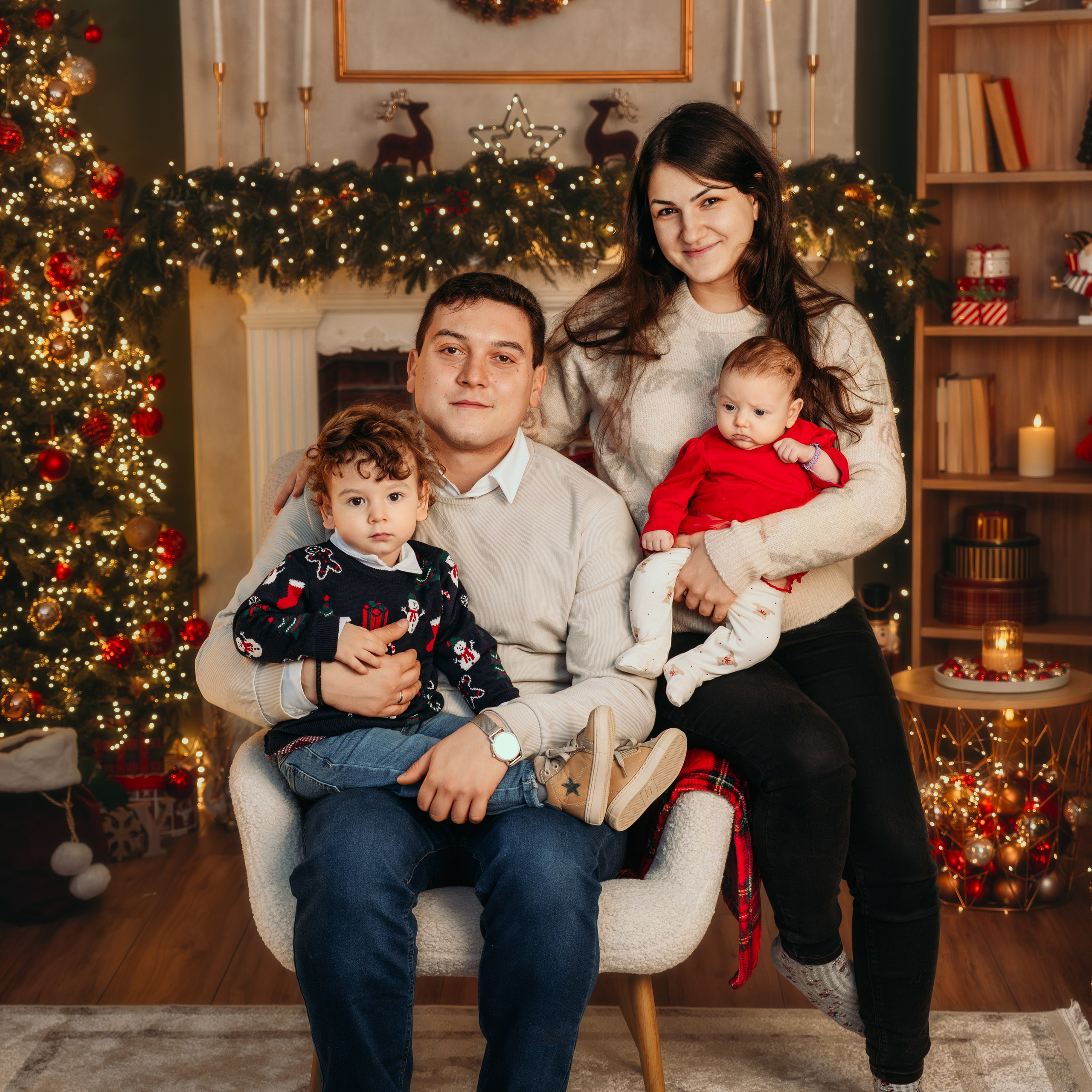 RECENZIJE. DEČIJI FOTOGRAF BEOGRAD|NOVOGODISNJE FOTOGRAFISANJE|CAKE SMASH