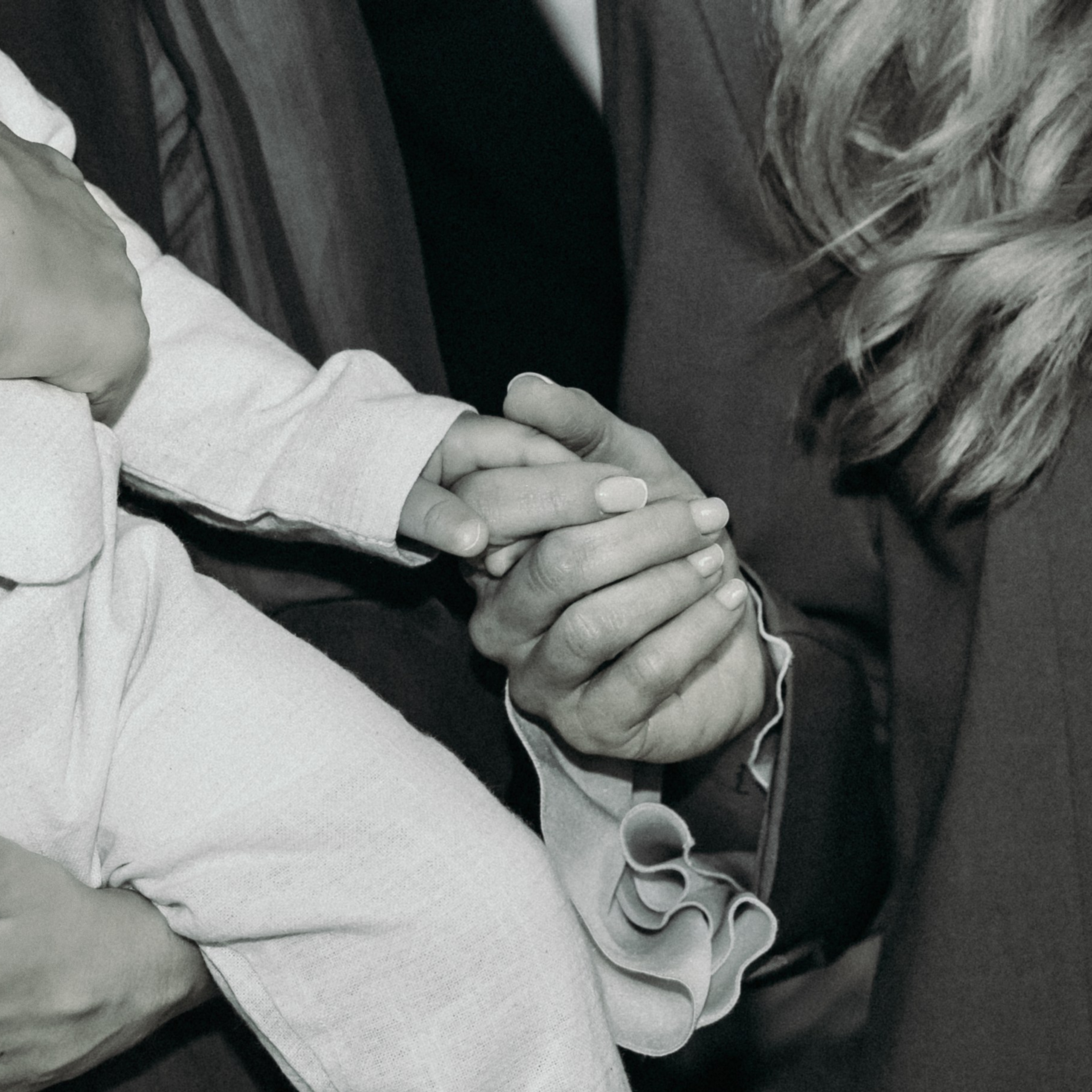 RECENZIJE. DEČIJI FOTOGRAF BEOGRAD|FOTOGRAFISANJE KRŠTENJA|CAKE SMASH