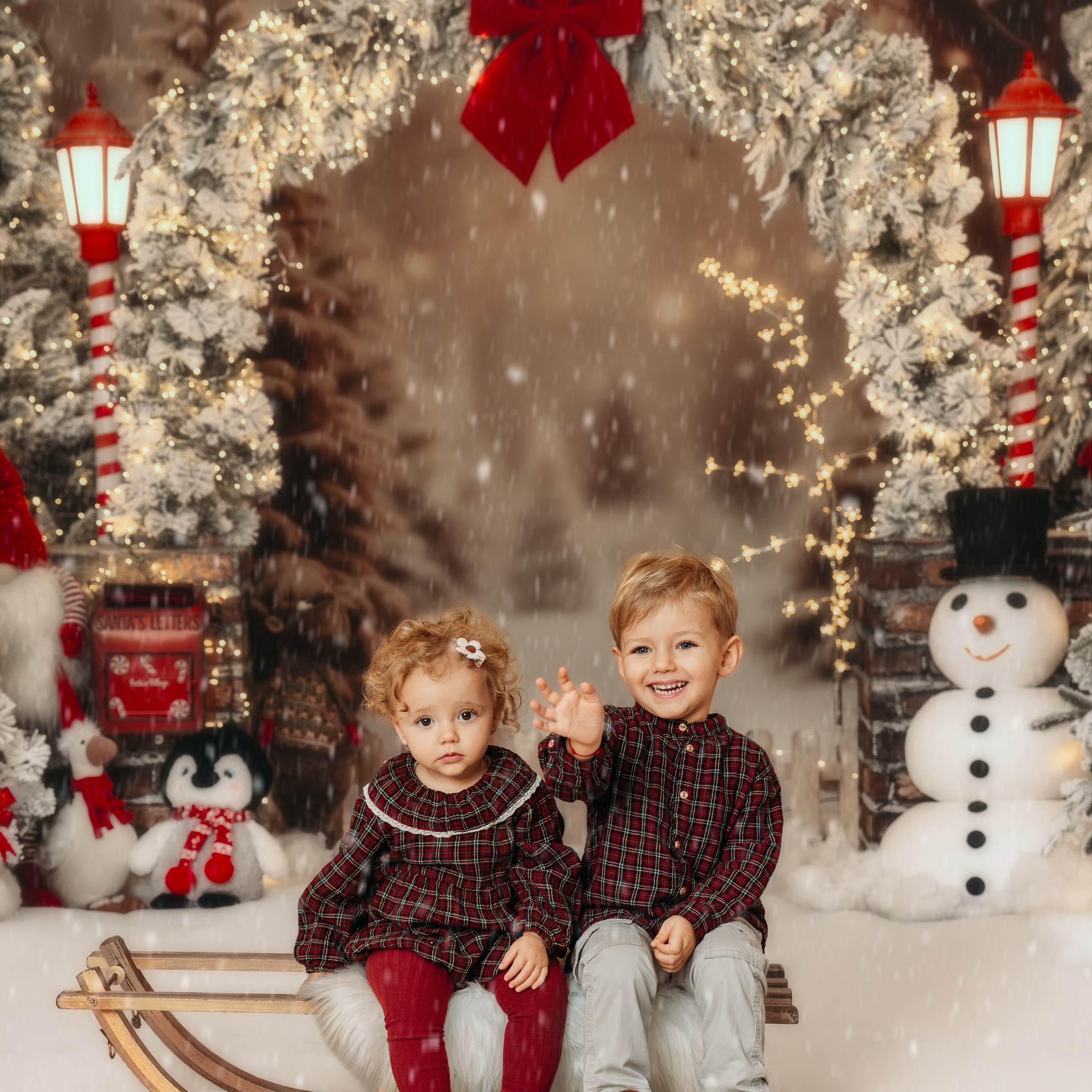 RECENZIJE. DEČIJI FOTOGRAF BEOGRAD|NOVOGODISNJE FOTOGRAFISANJE|CAKE SMASH