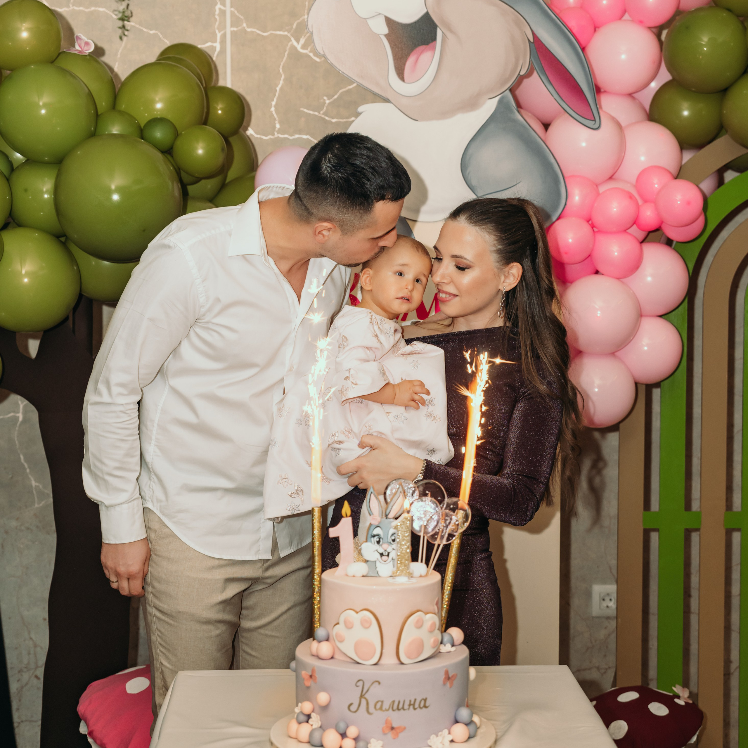 RECENZIJE. DEČIJI FOTOGRAF BEOGRAD|NOVOGODISNJE FOTOGRAFISANJE|CAKE SMASH