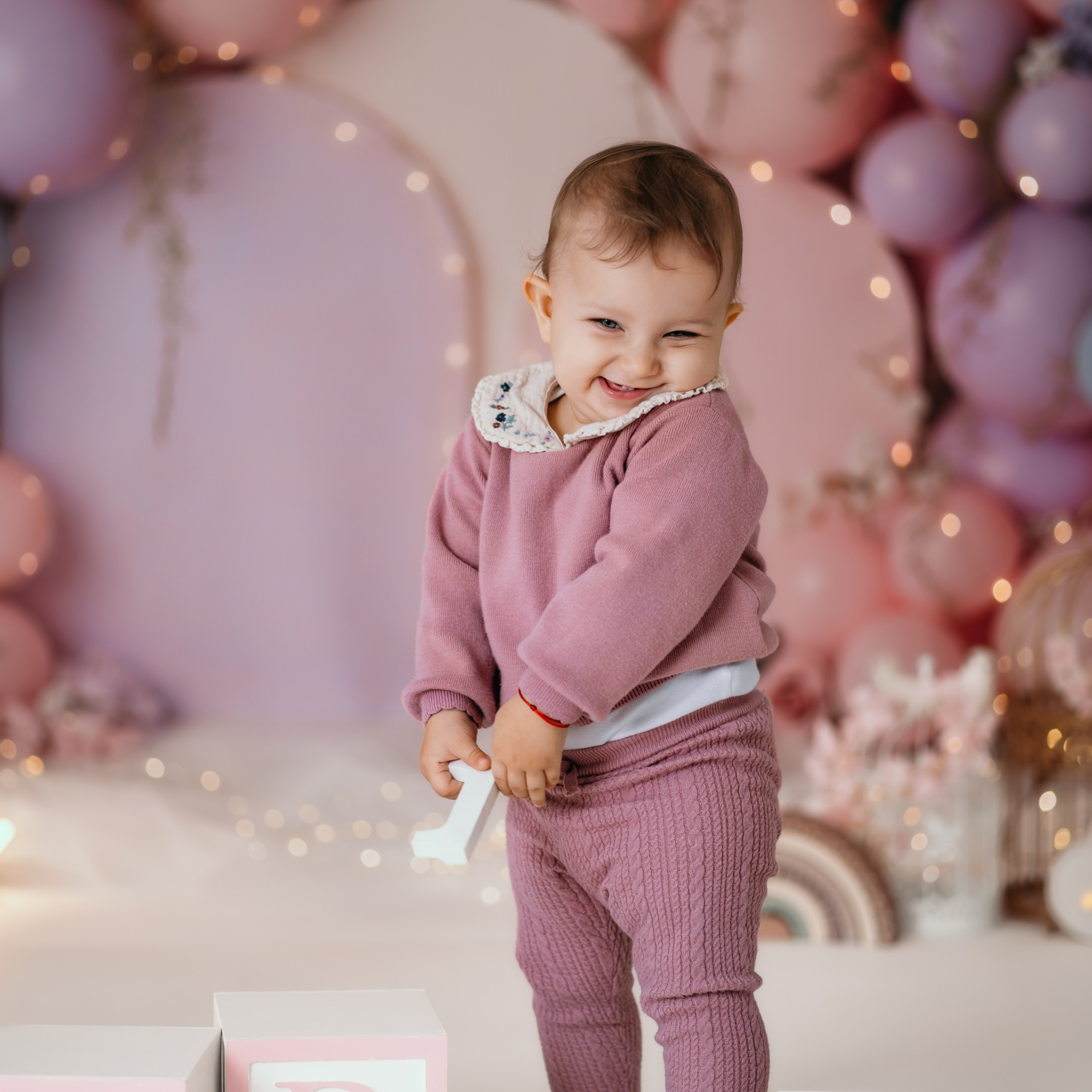 RECENZIJE. DEČIJI FOTOGRAF BEOGRAD|NOVOGODISNJE FOTOGRAFISANJE|CAKE SMASH