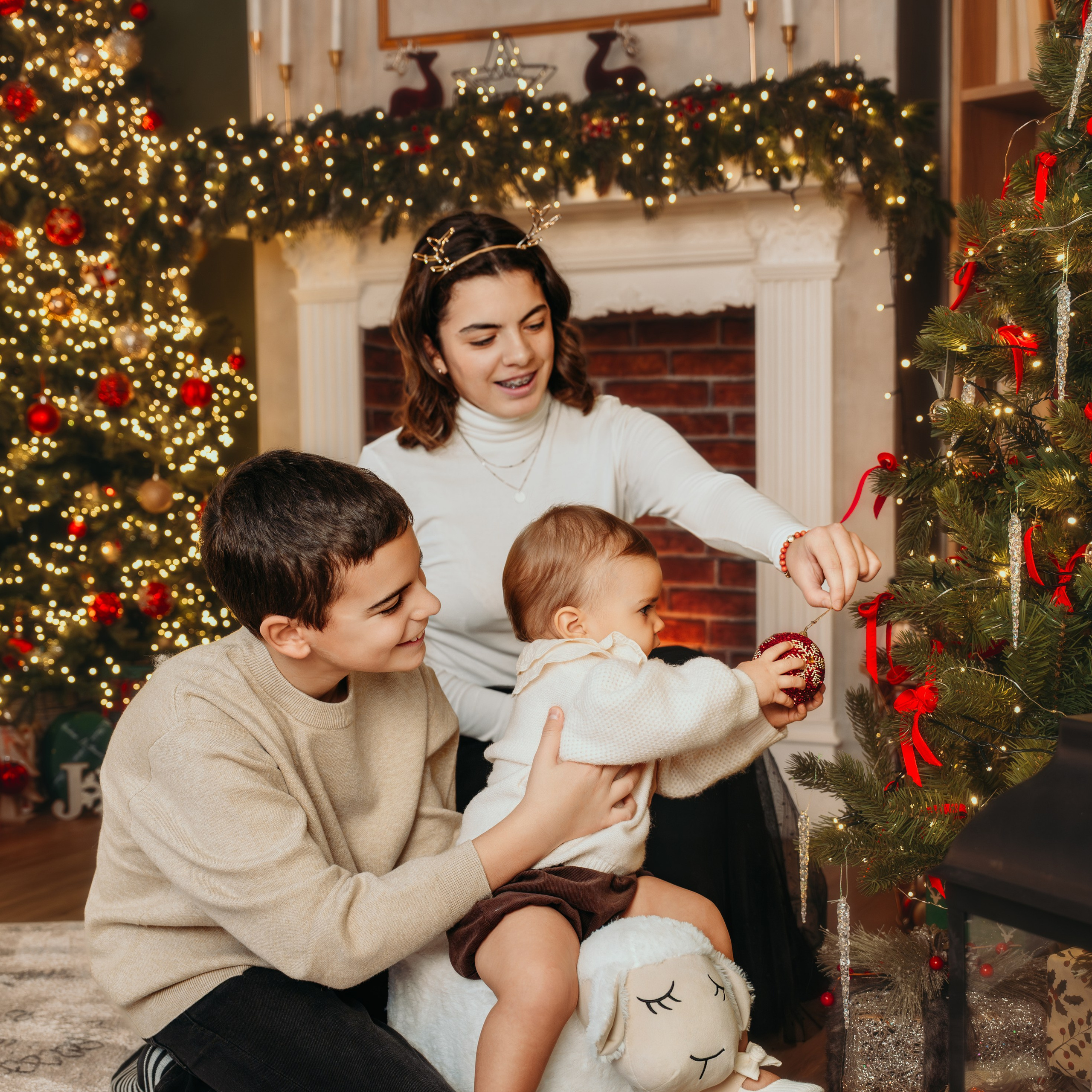 RECENZIJE. DEČIJI FOTOGRAF BEOGRAD|NOVOGODISNJE FOTOGRAFISANJE|CAKE SMASH