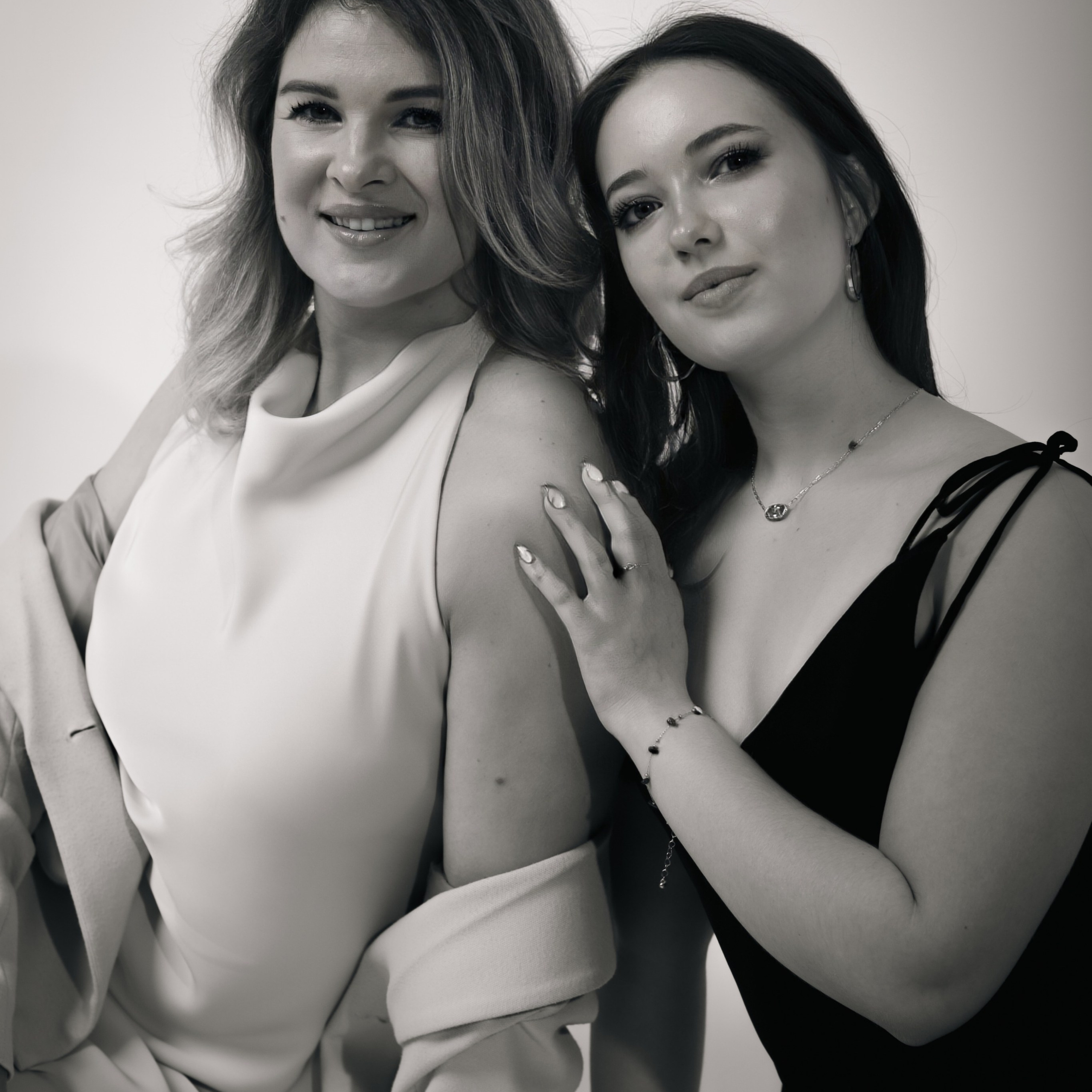Olena&Darinka