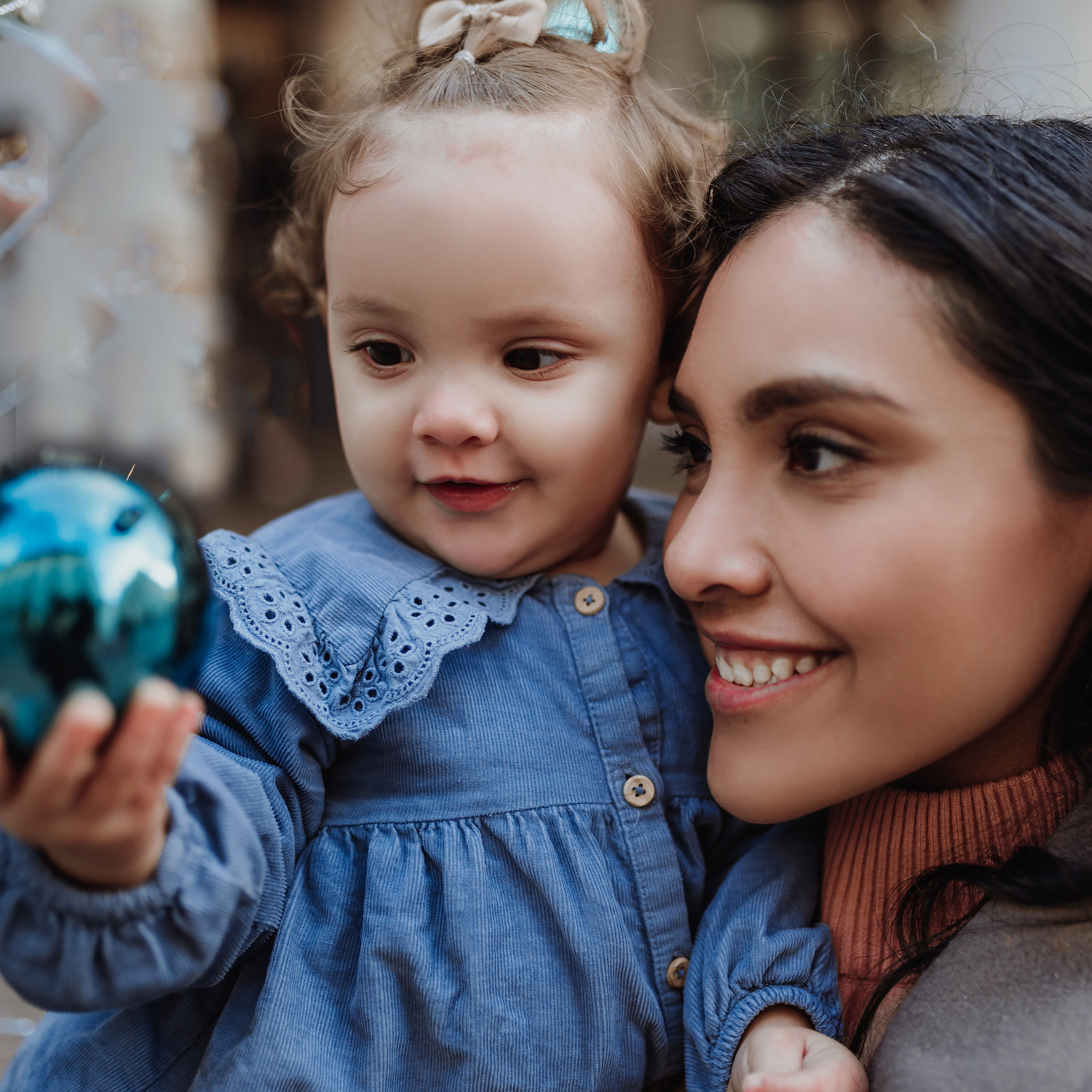 REVIEWS. FAMILY AND WEDDING PHOTOGRAPHER IN LONDON MARINA RIVA