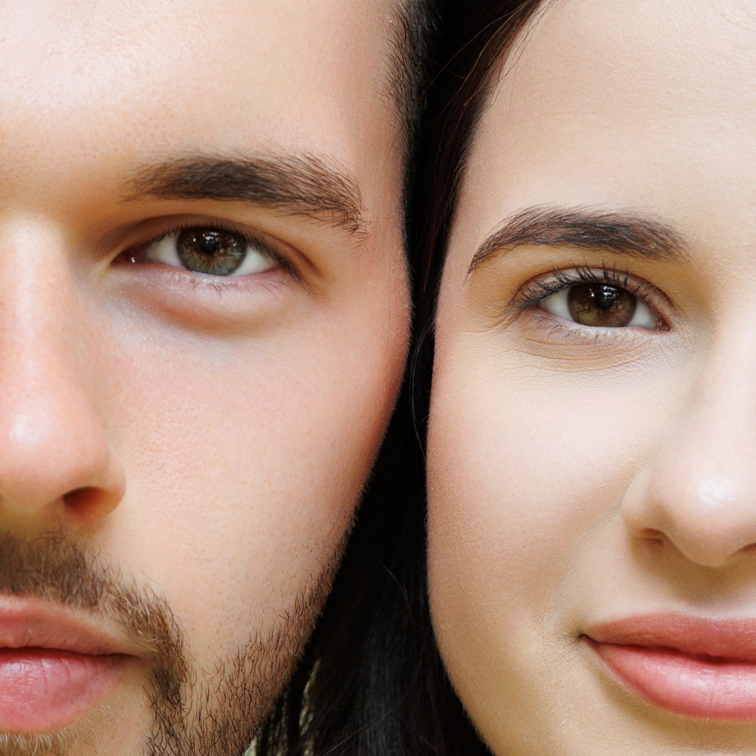 REVIEWS. Photographer Alexandru