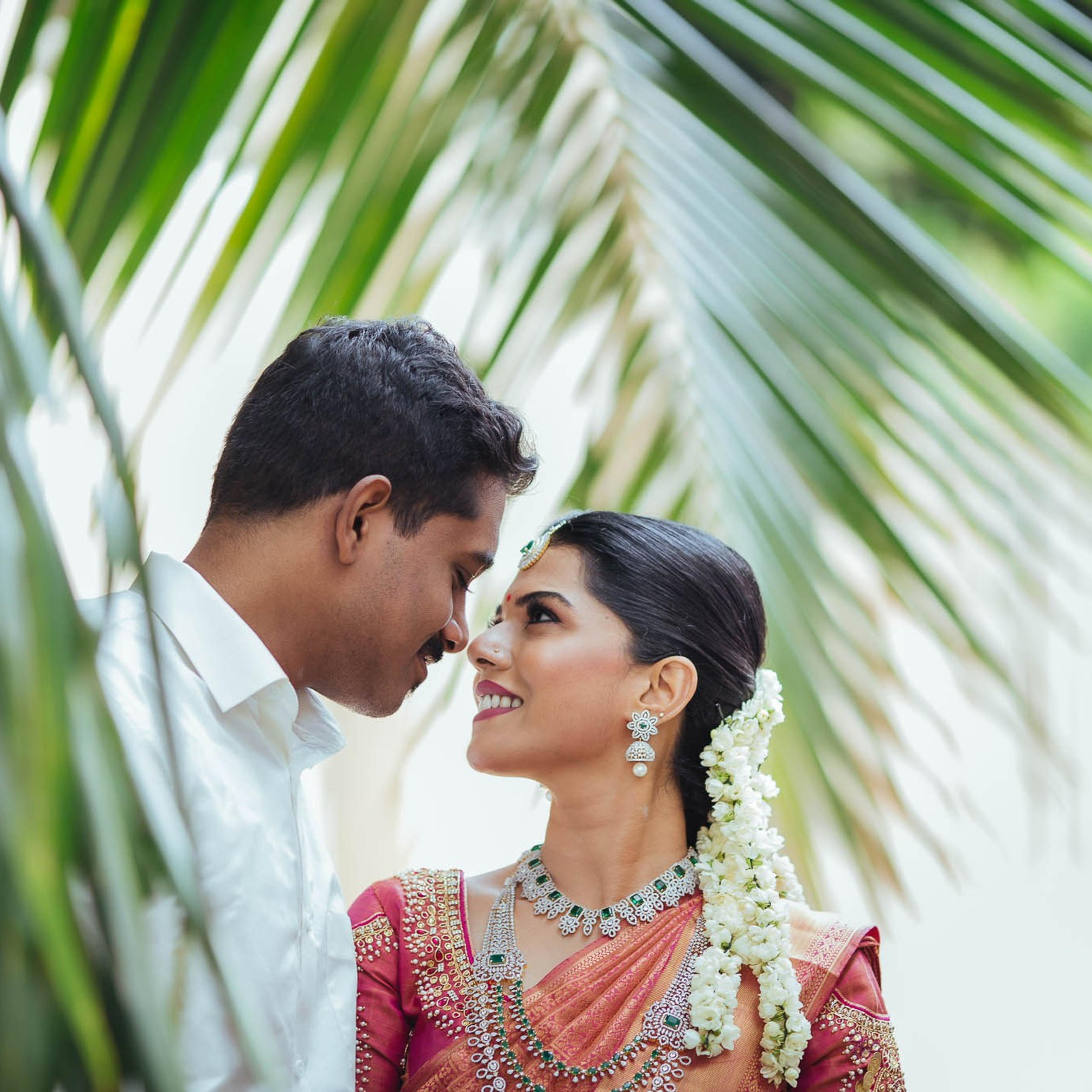 Real Wedding Stories & Destination Weddings: India & Sri Lanka | ONEIRO
