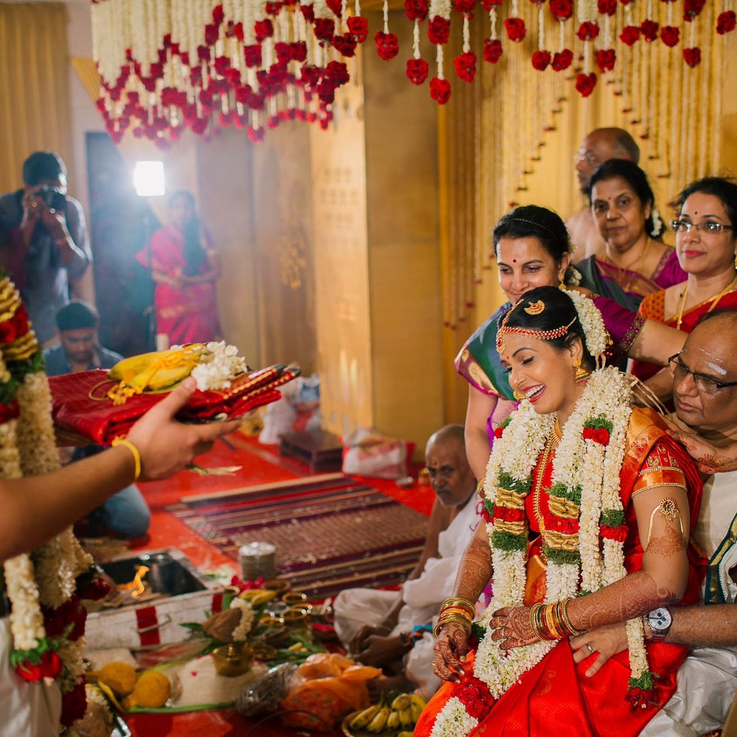Traditional Brahmin wedding at Mayor Ramanathan Chettiar Hall, Chennai