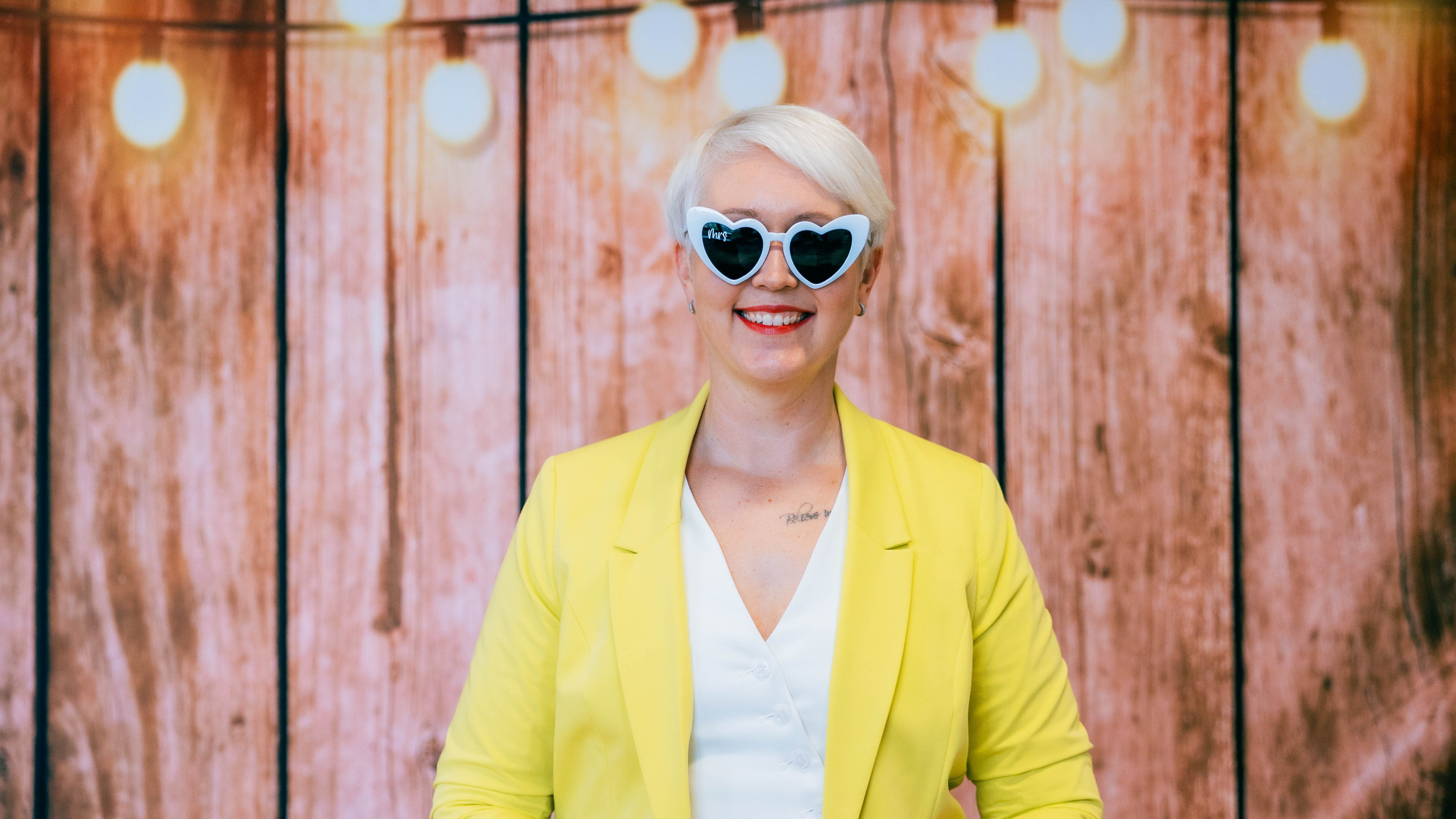 Taustad Fotoboksile ja Fotopeeglile. Fotobox I Fotopeegel I Photobooth I Fotoboksi rent Eestis