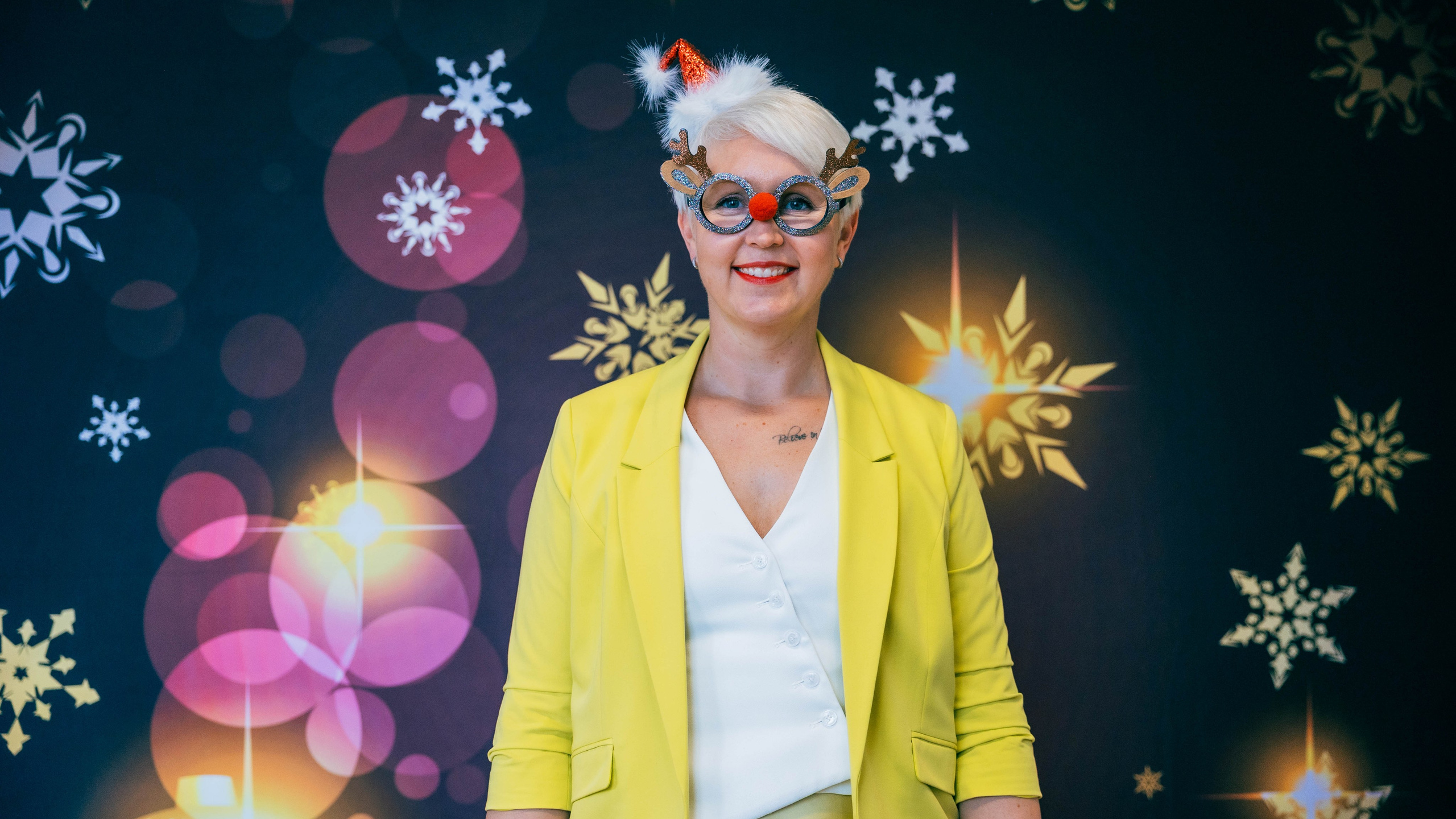 Taustad Fotoboksile ja Fotopeeglile. Fotobox I Fotopeegel I Photobooth I Fotoboksi rent Eestis