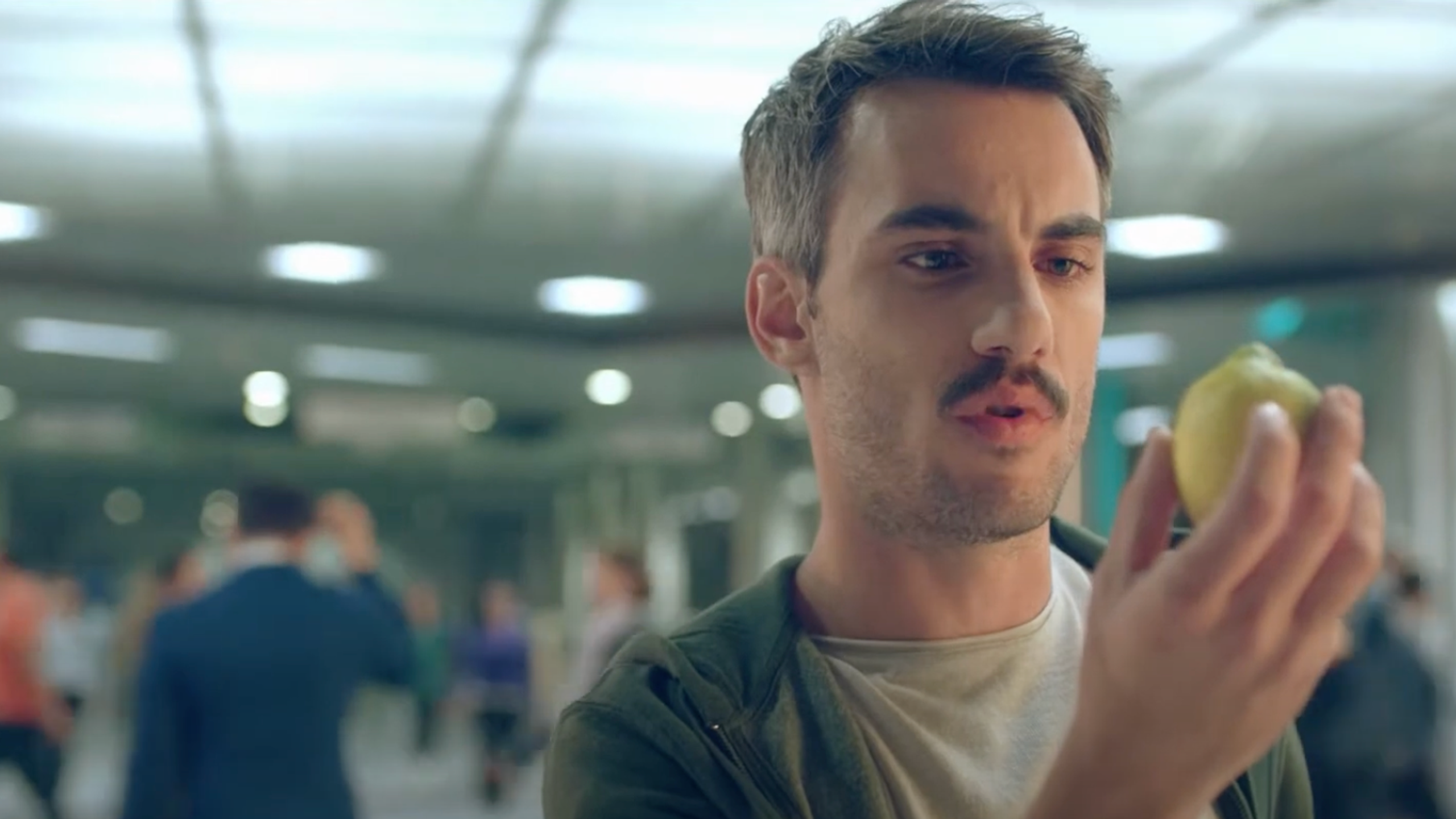 “From Lemons to Millions: Cosmete’s No-Fluff Business Wisdom”