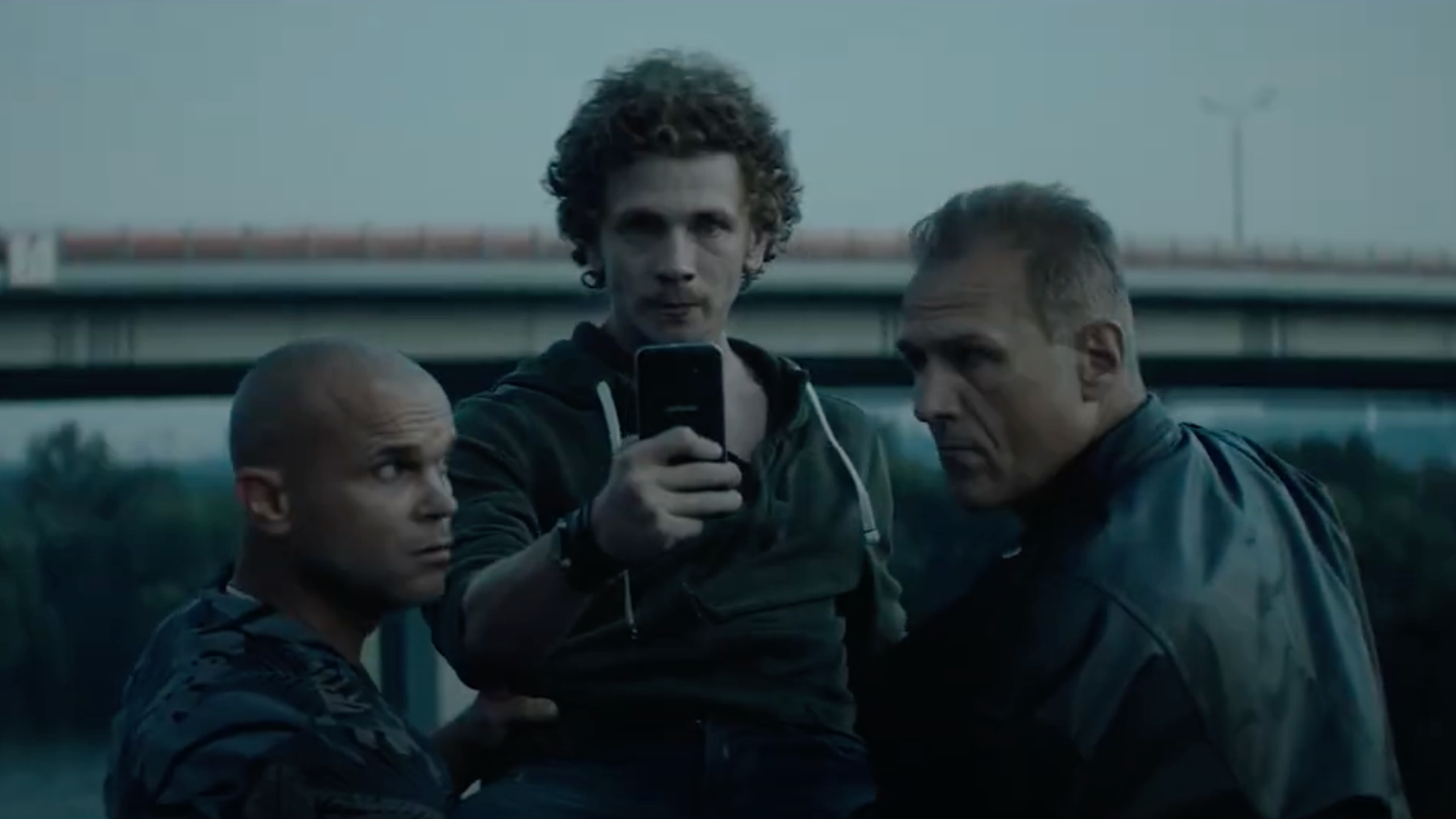 “Need to Sell Your Car Fast? AmRu Has the Solution!”