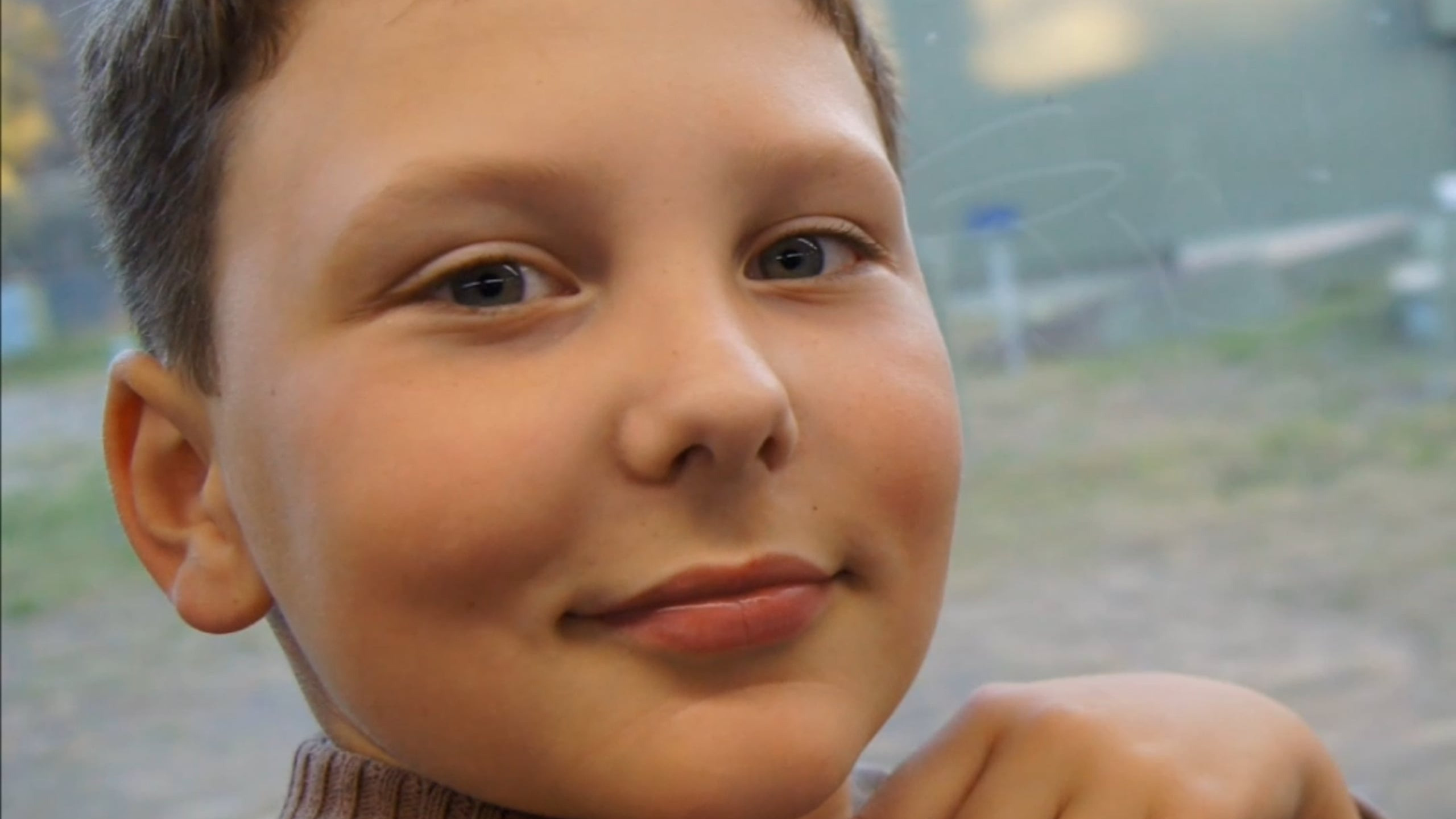 Video stories. Online/offline mobile photographer from Australia Olga Conacher