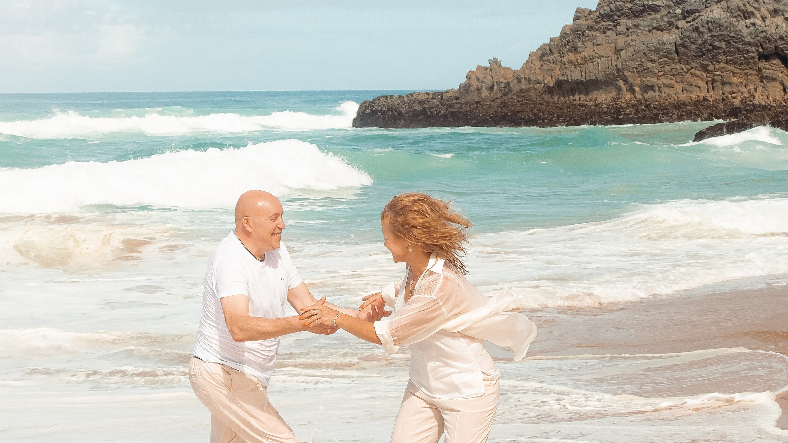 Давай втечемо далеко