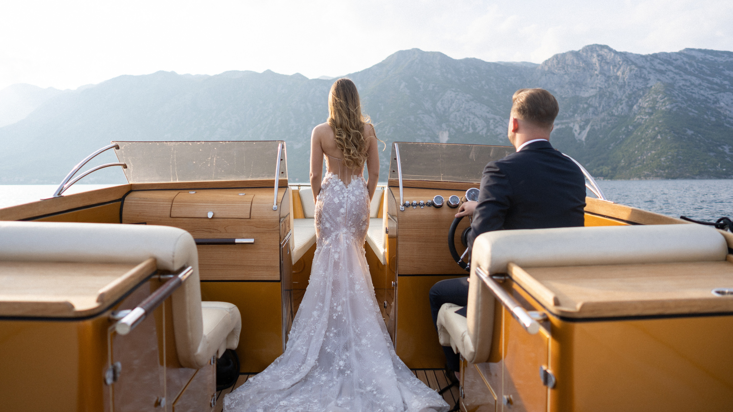 Pre-wedding photoshooting in Perast
