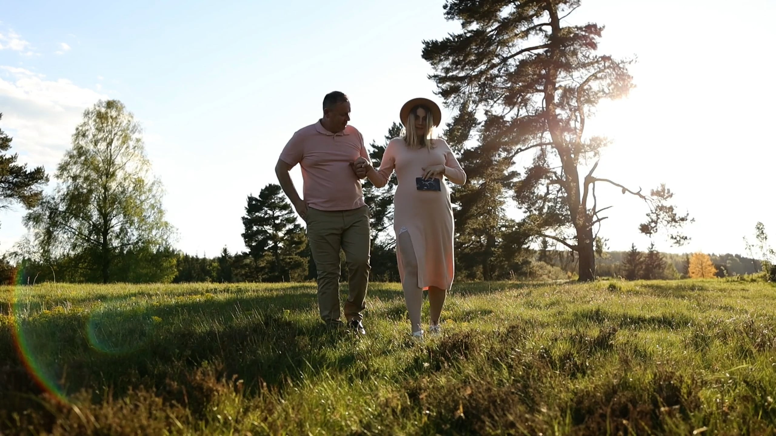 Video. Fotografin Heidenheim / Newborn, Babybauch & Familie - Nadine Schmalz