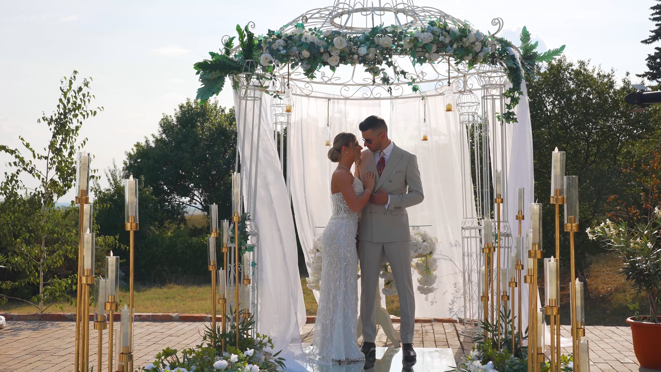 Video - Cornel Calagiu. Fotograf nunta si evenimente Giurgiu