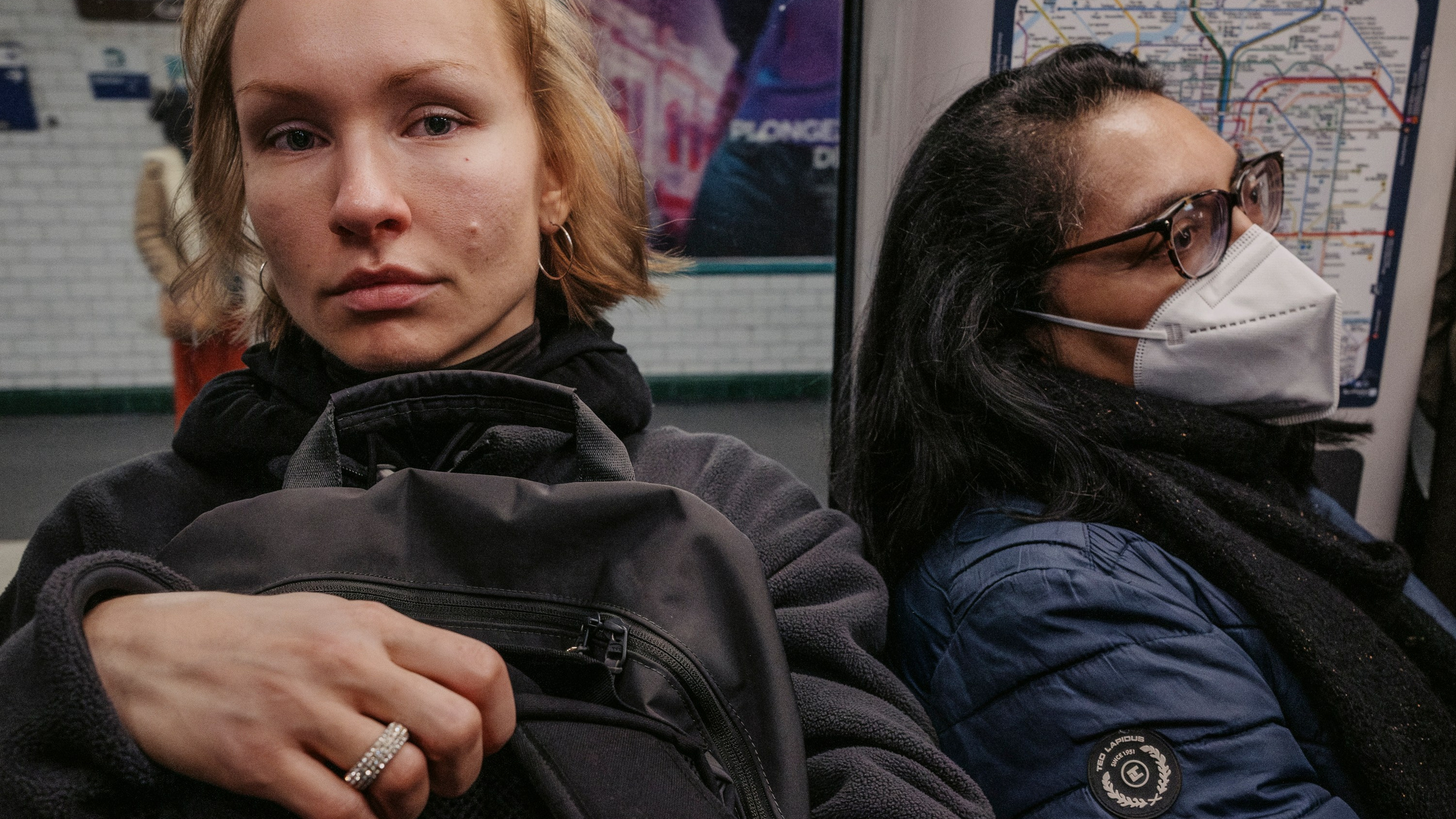 Ukrainian woman in Paris. Dara Petrova