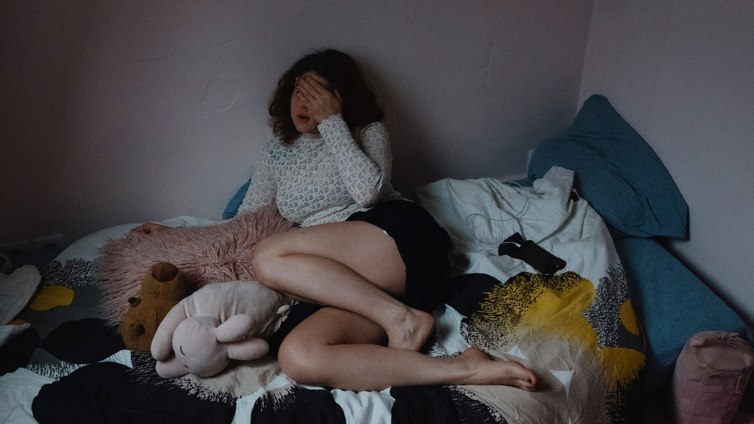 Ukrainian woman in Paris. Dara Petrova