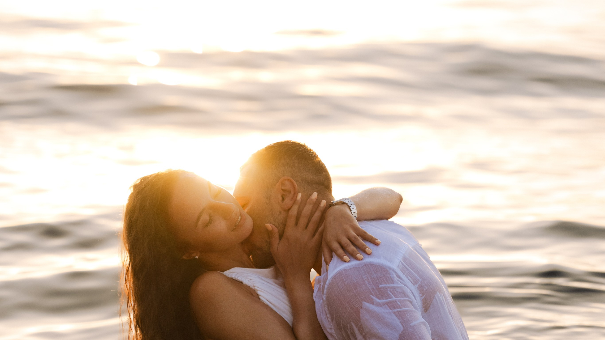 Рассветные фотосессии на диком пляже со скалами в Кемере (Гёйнёк)