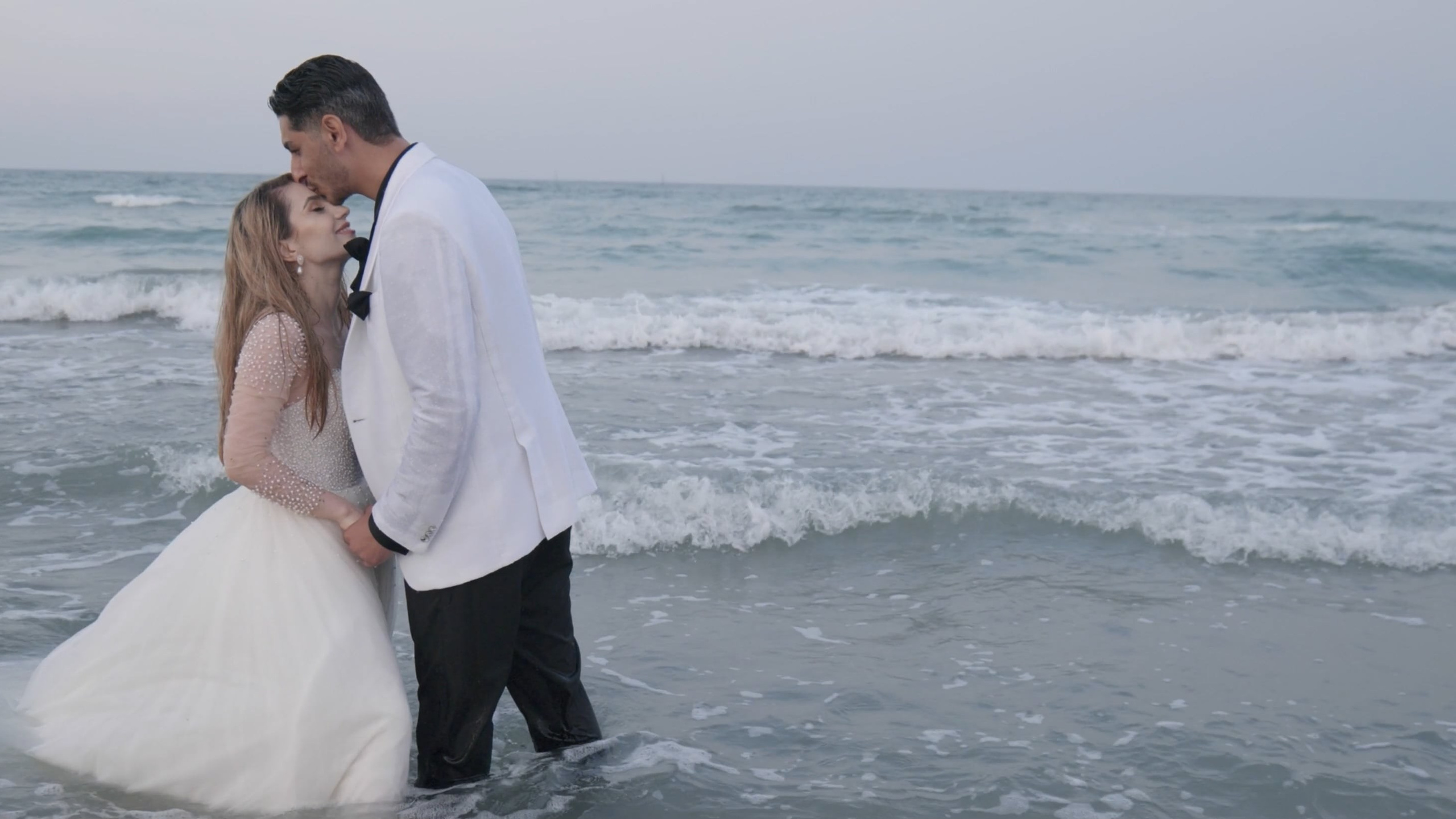 Videograf de nunta Constanta, Bucuresti. MCM Happy Studio – Fotograf și Videograf Nuntă