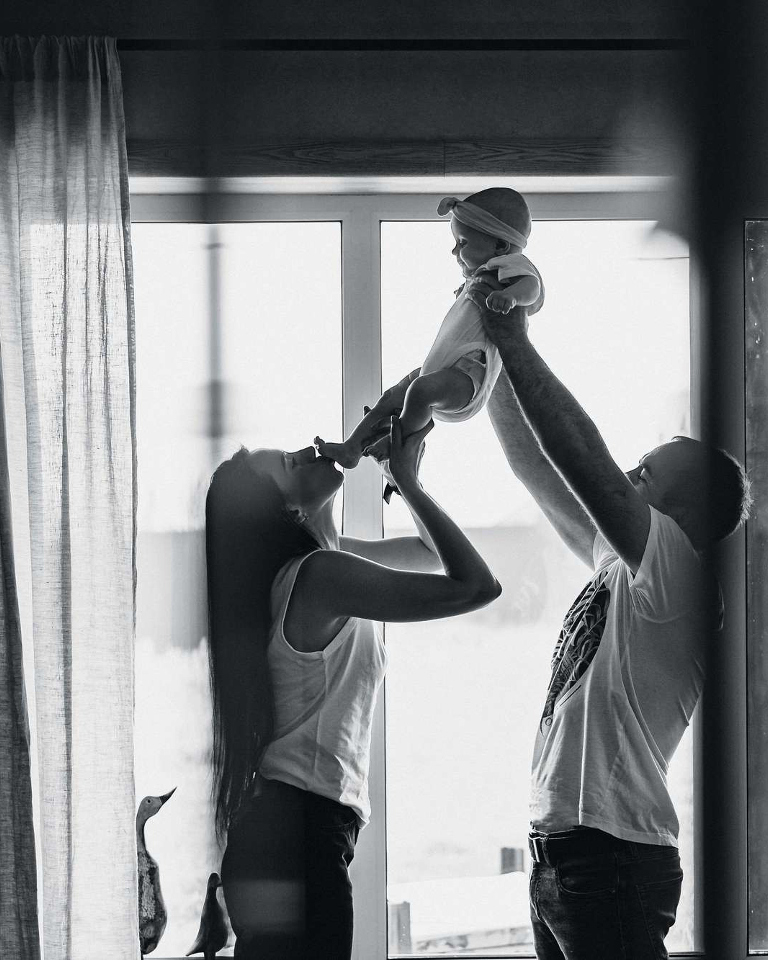 6 MONTHS BABY HOME SESSION