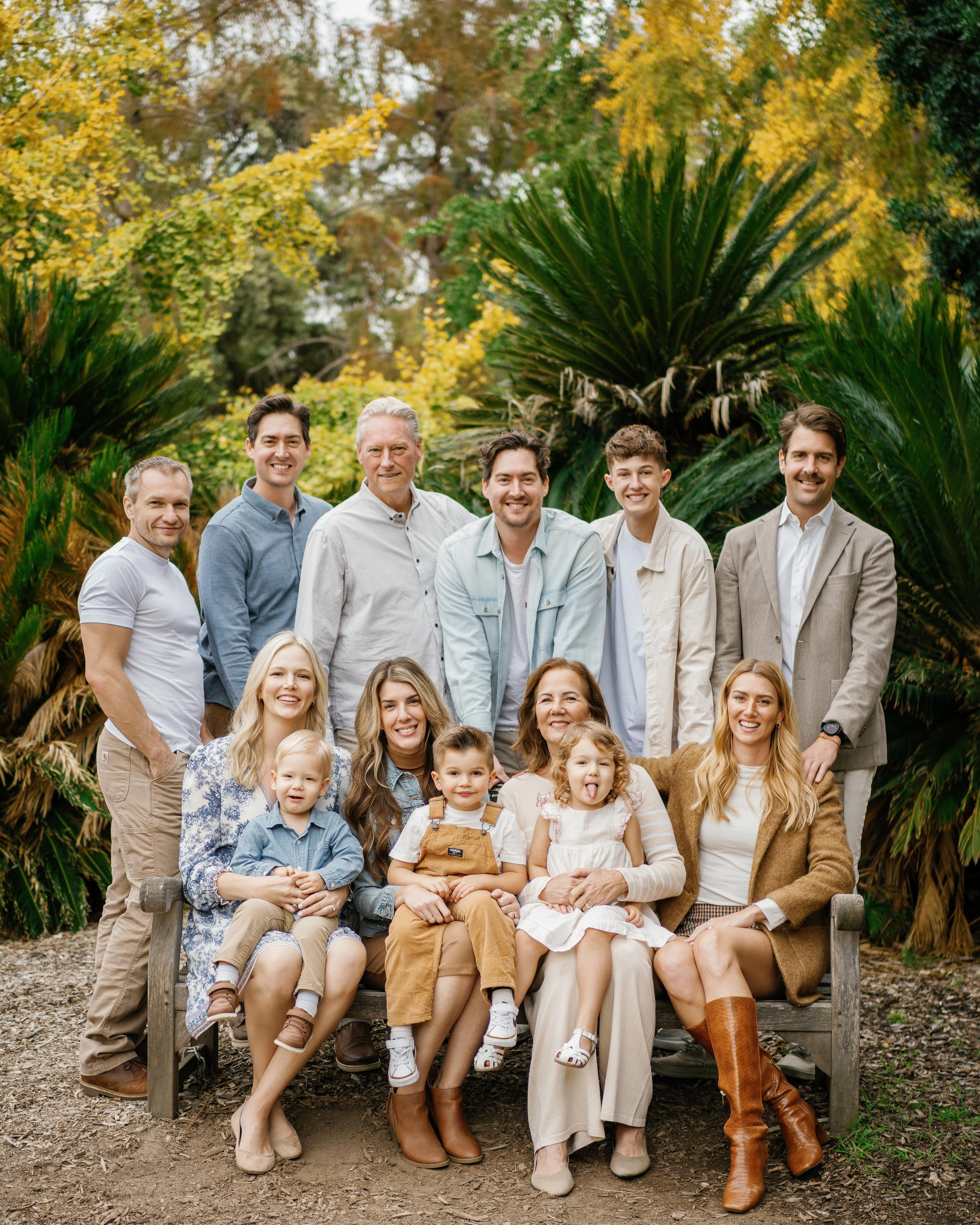 Fullerton Arboretum, California Family Photoshoot