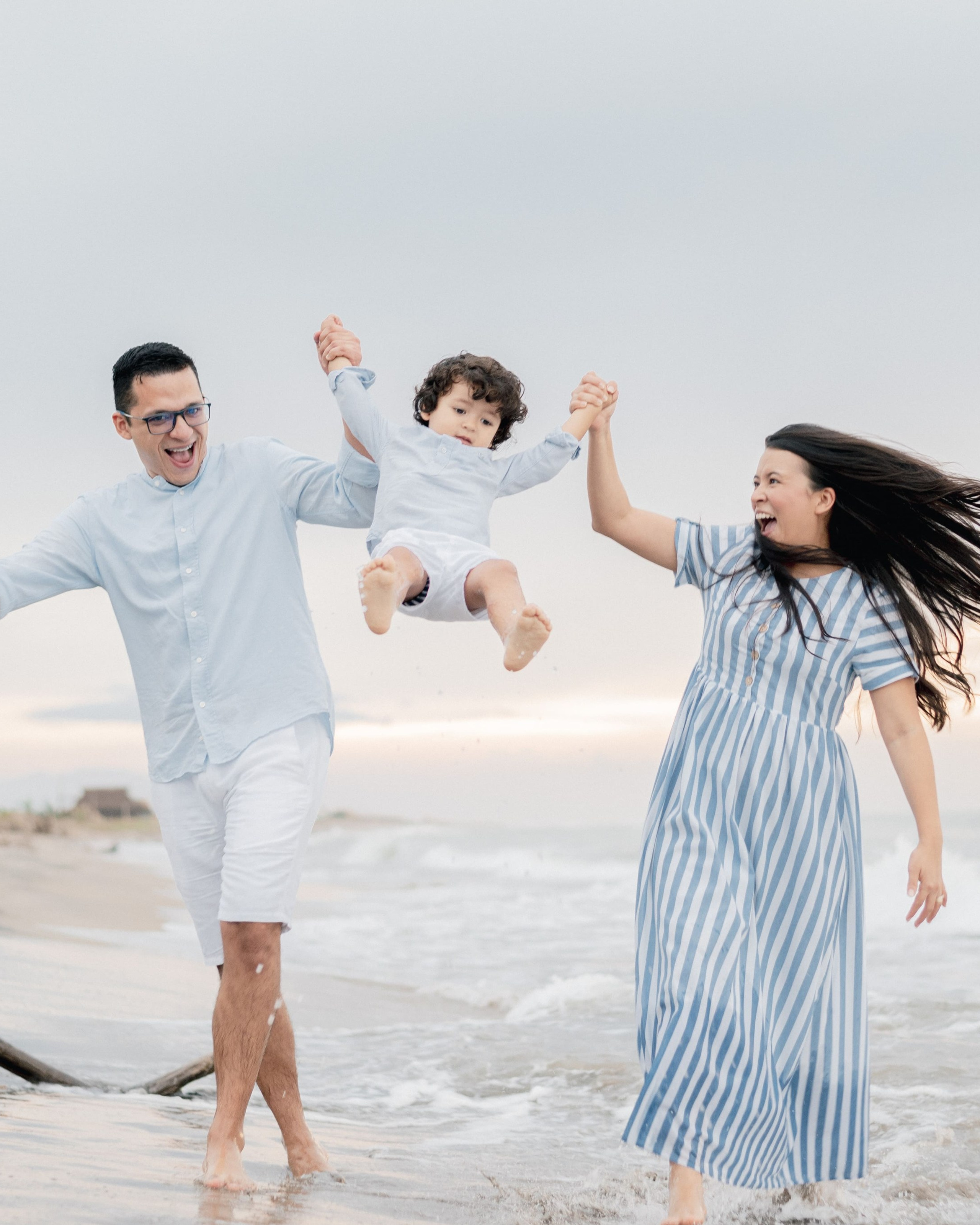 Familia en la playa
