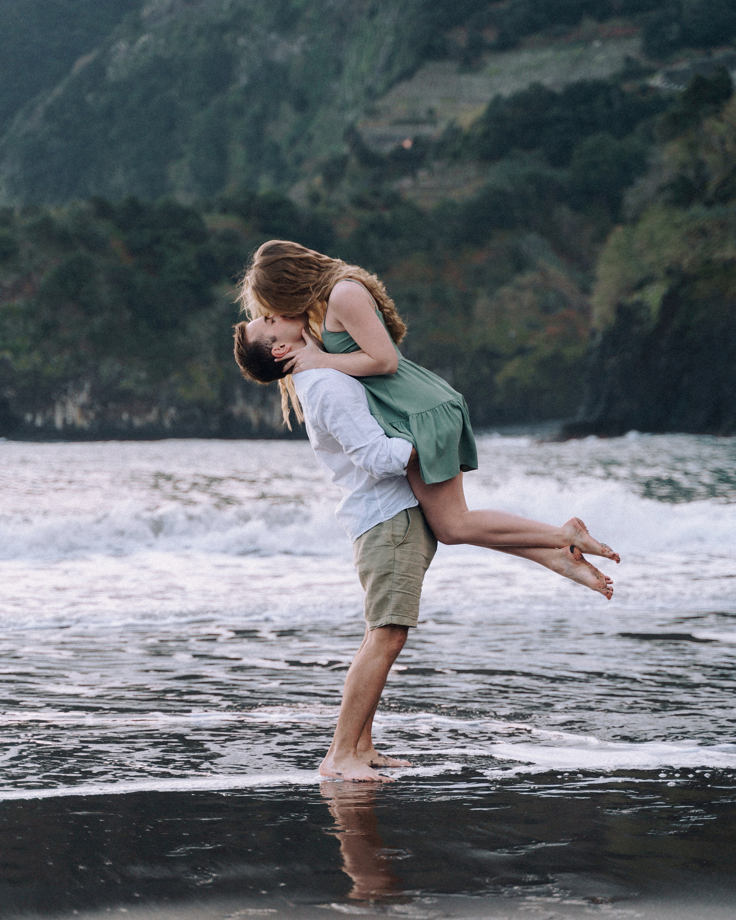 Viktoria & Denis, Seixal beach