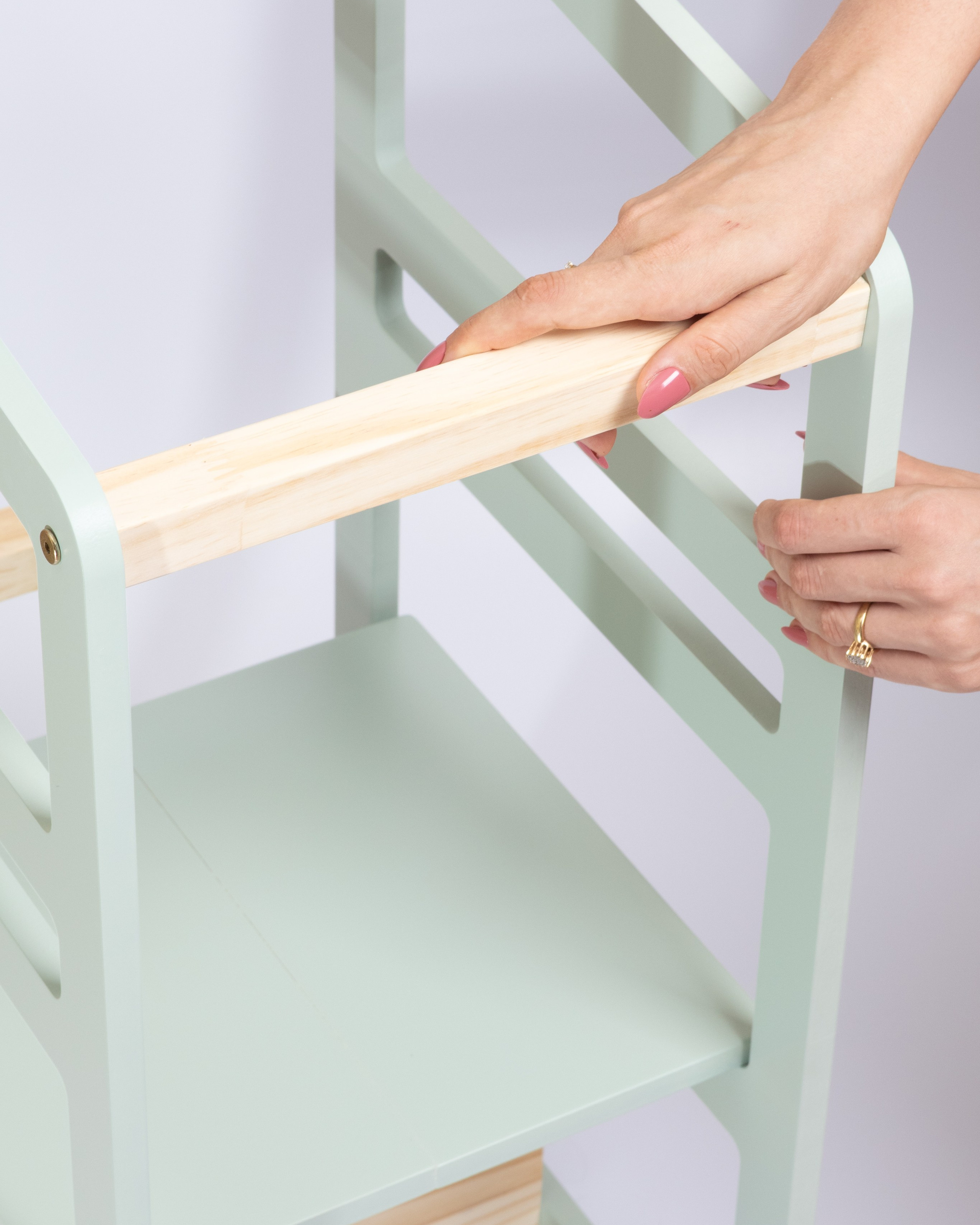 Spraiado Design de Móveis