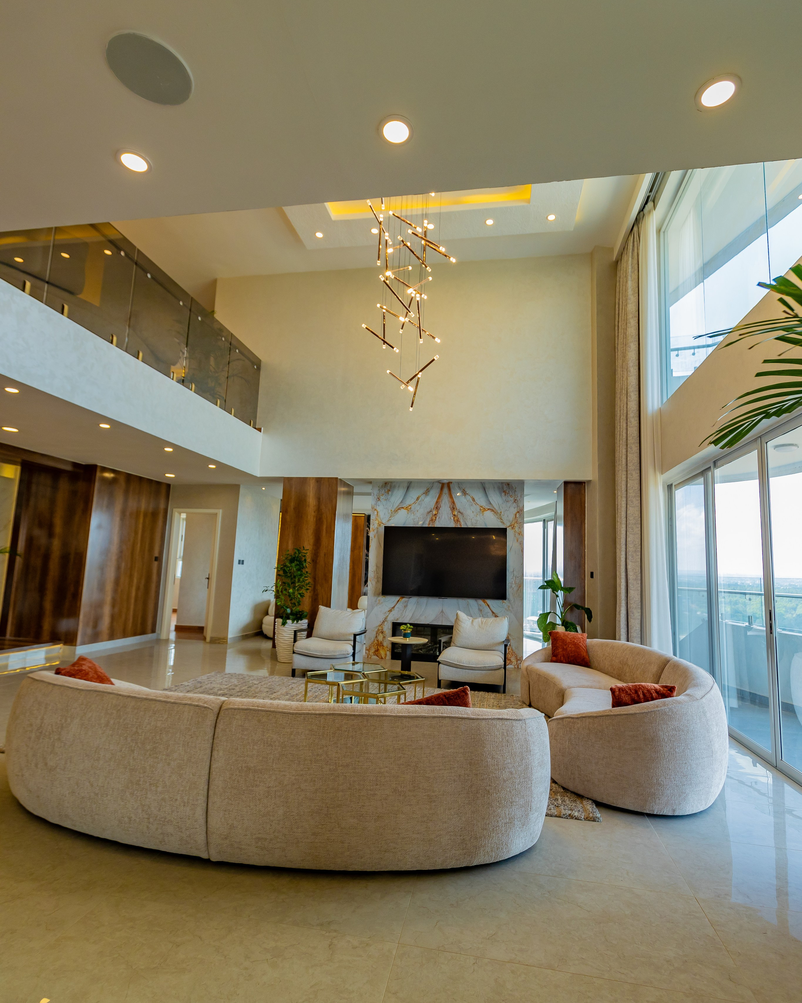 Real Estate & Interiors