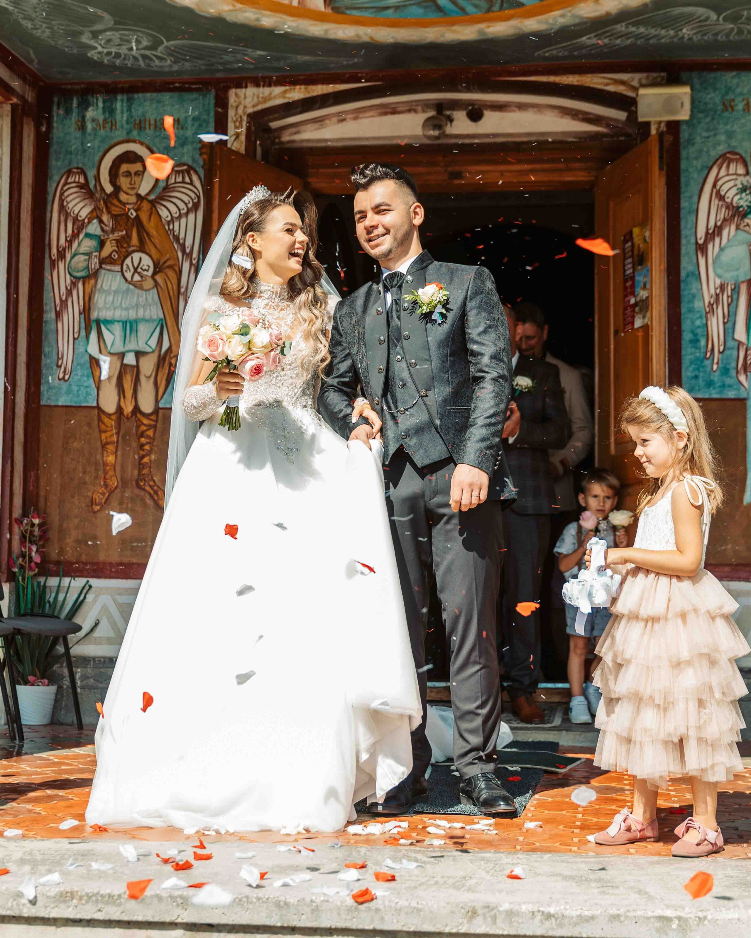 Emanuela & Emanuel
