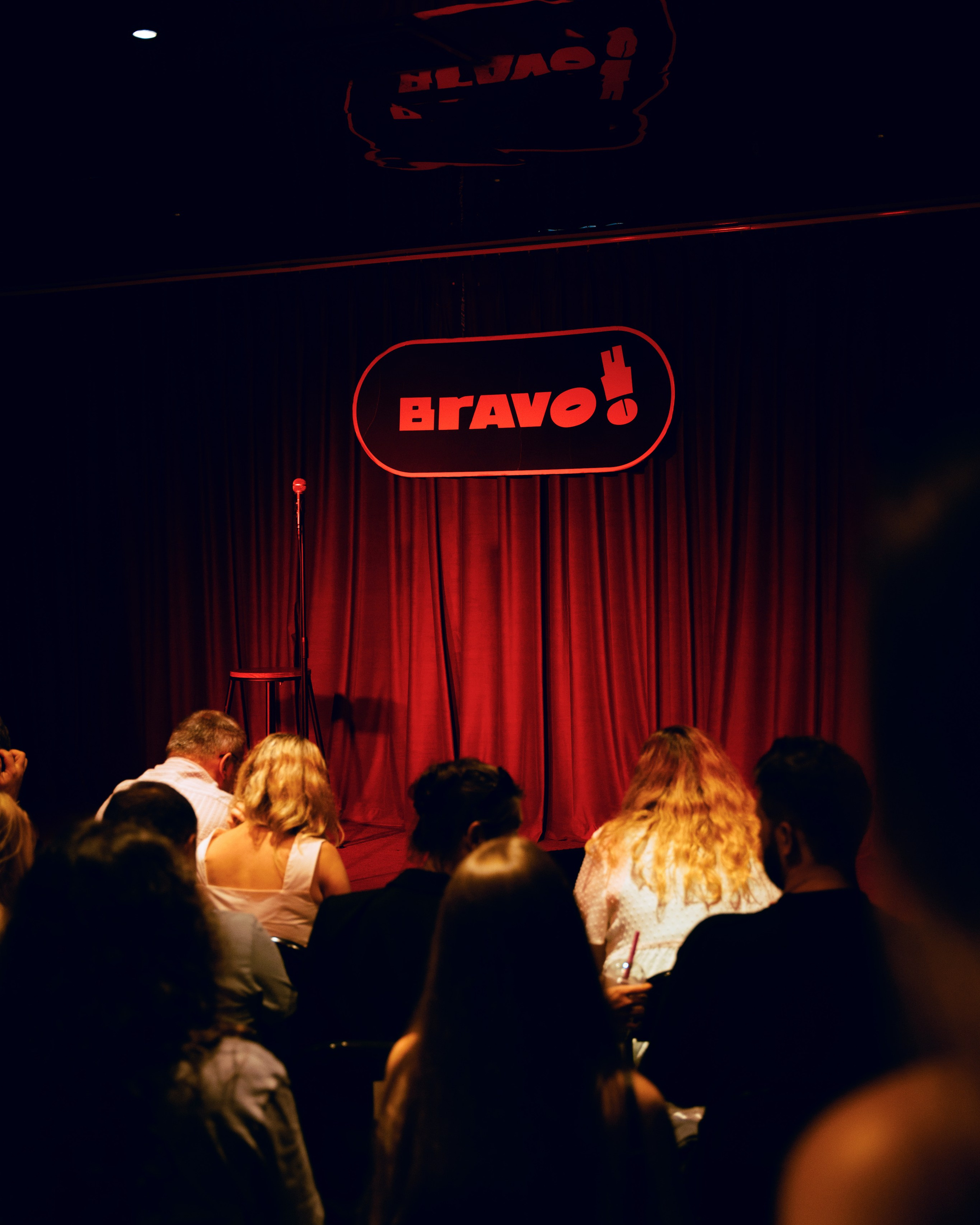 VANYA USOVICH GZ BRAVO stand up Club