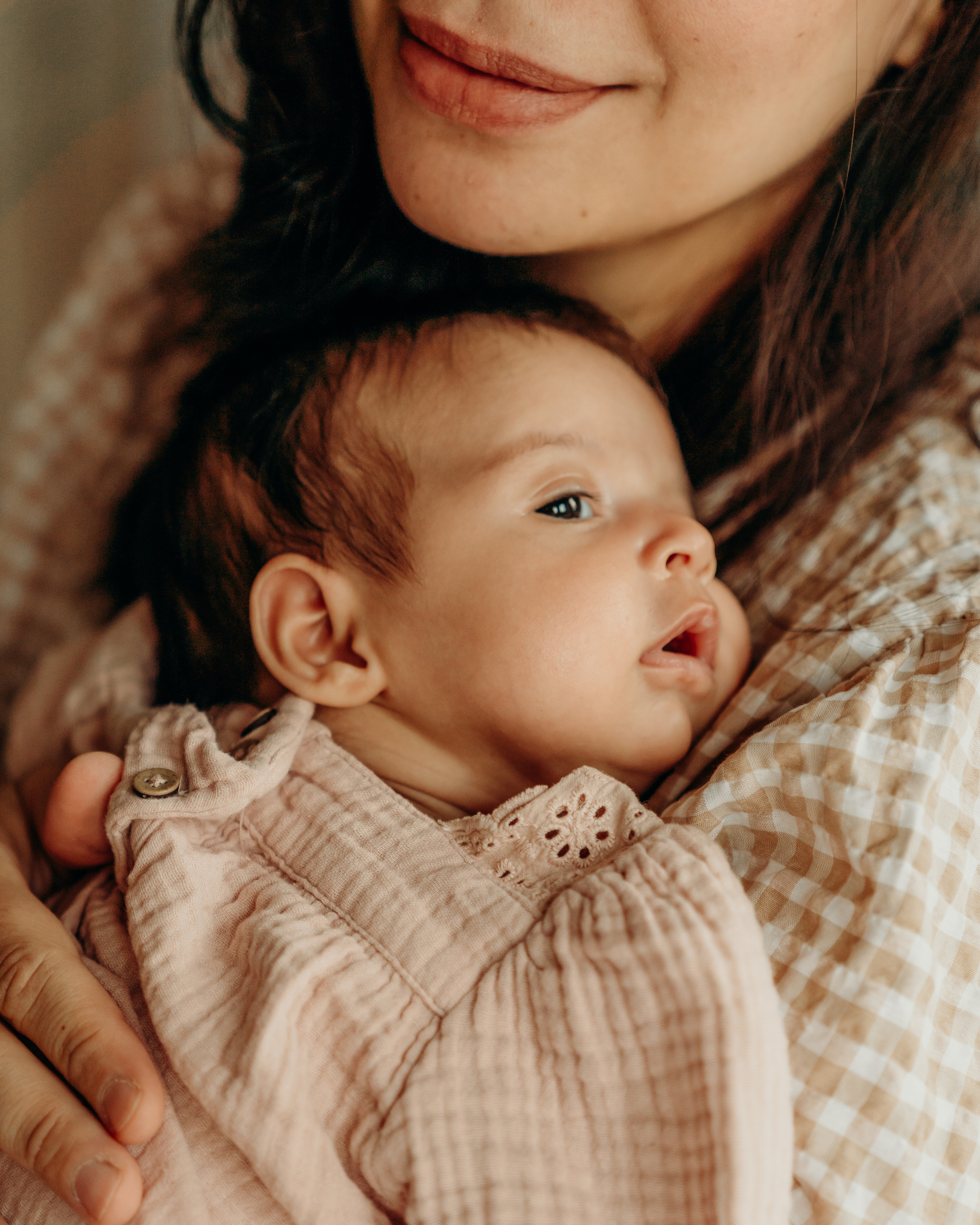 Newborn photo session for Adona and Tea.