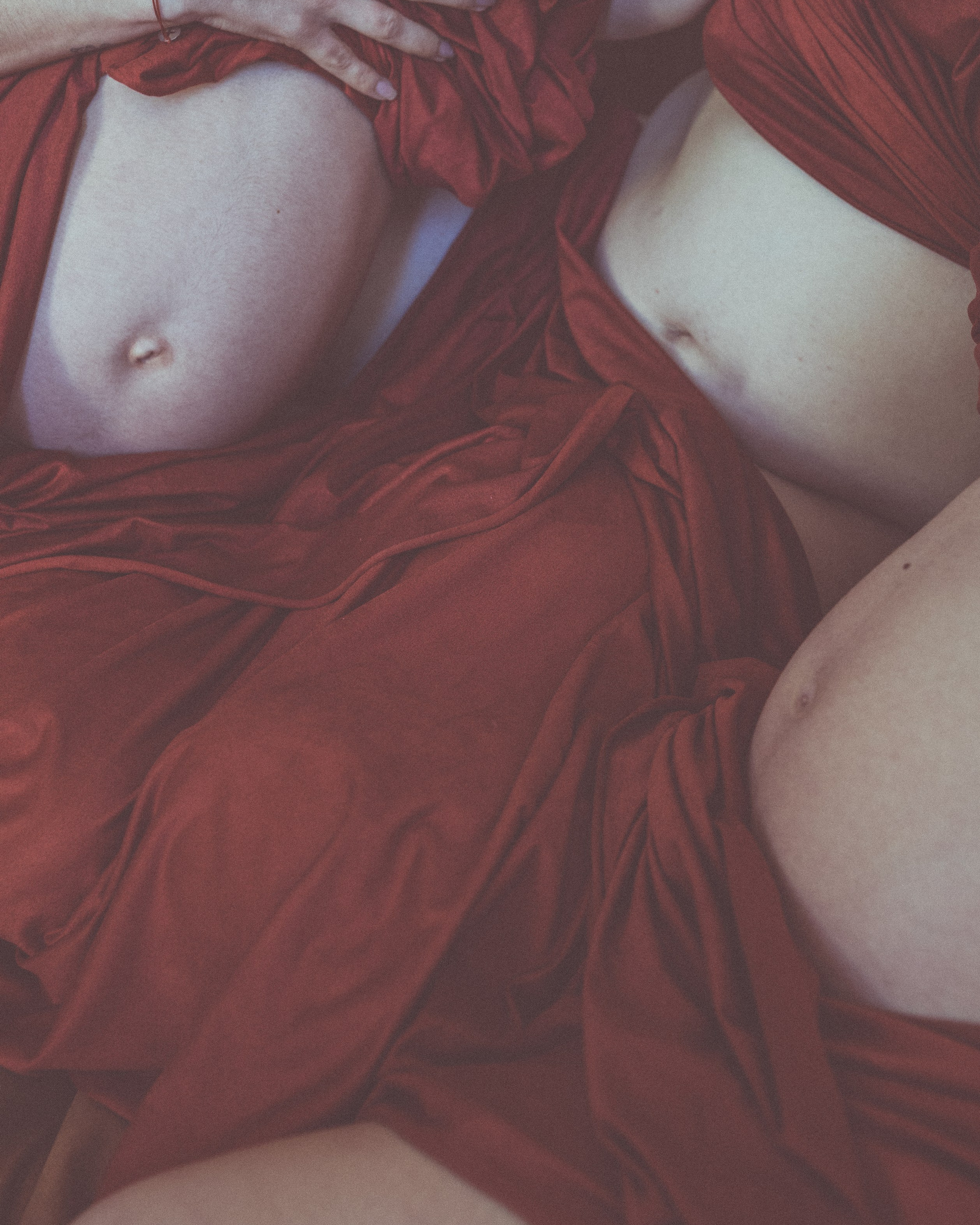 “Maternitas in Flore"- “Mirabilis Hortus — in omni tempore "