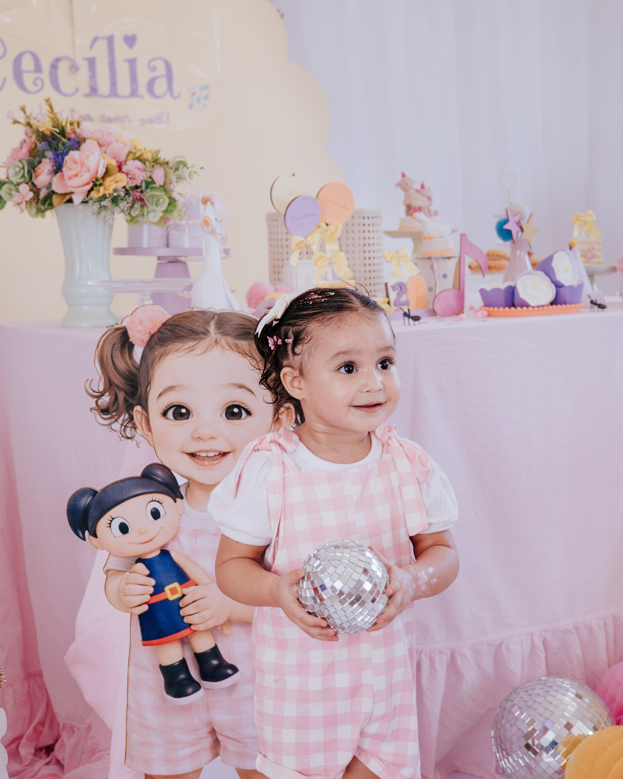 2 anos Cecília