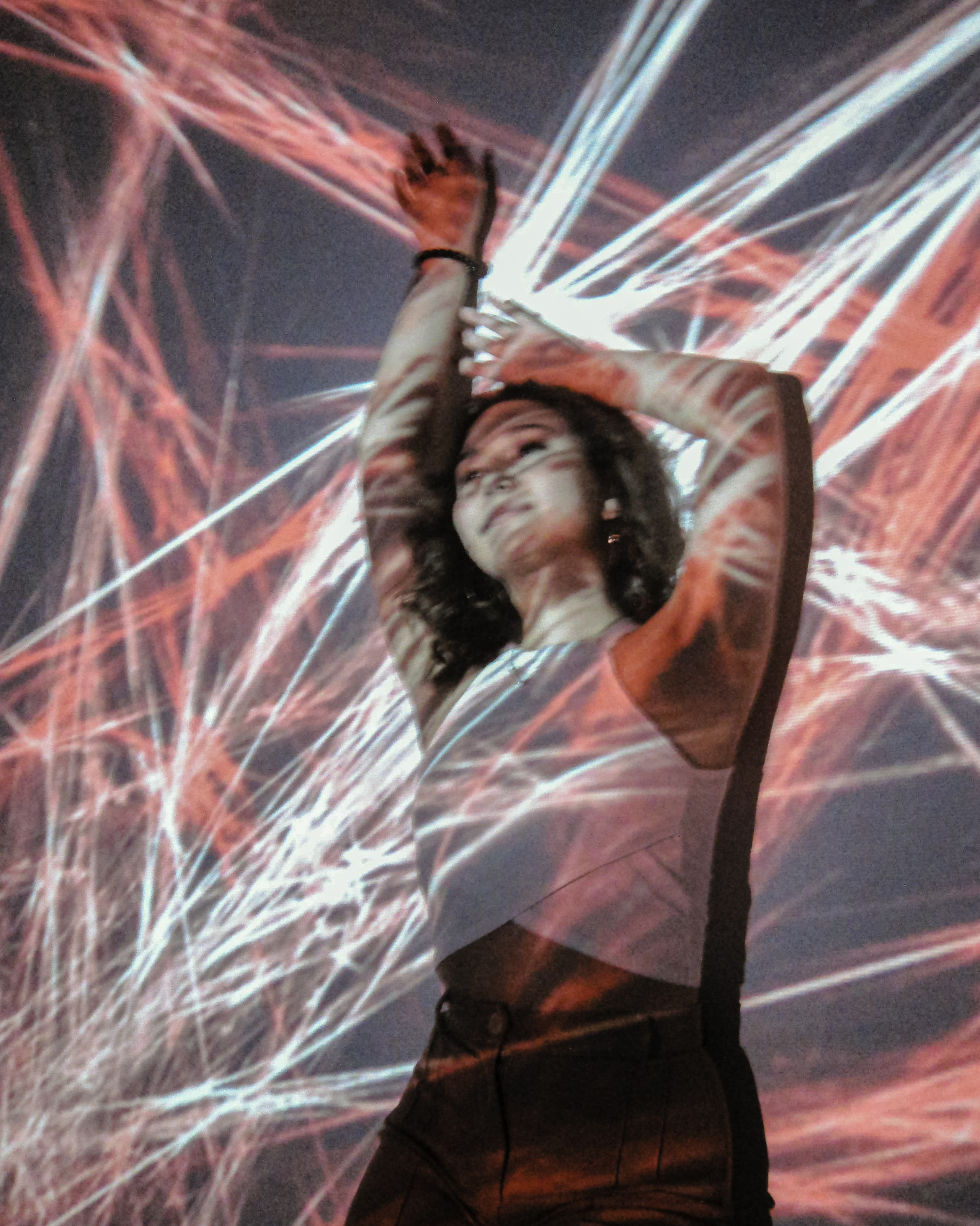 Victoria. Art Projector