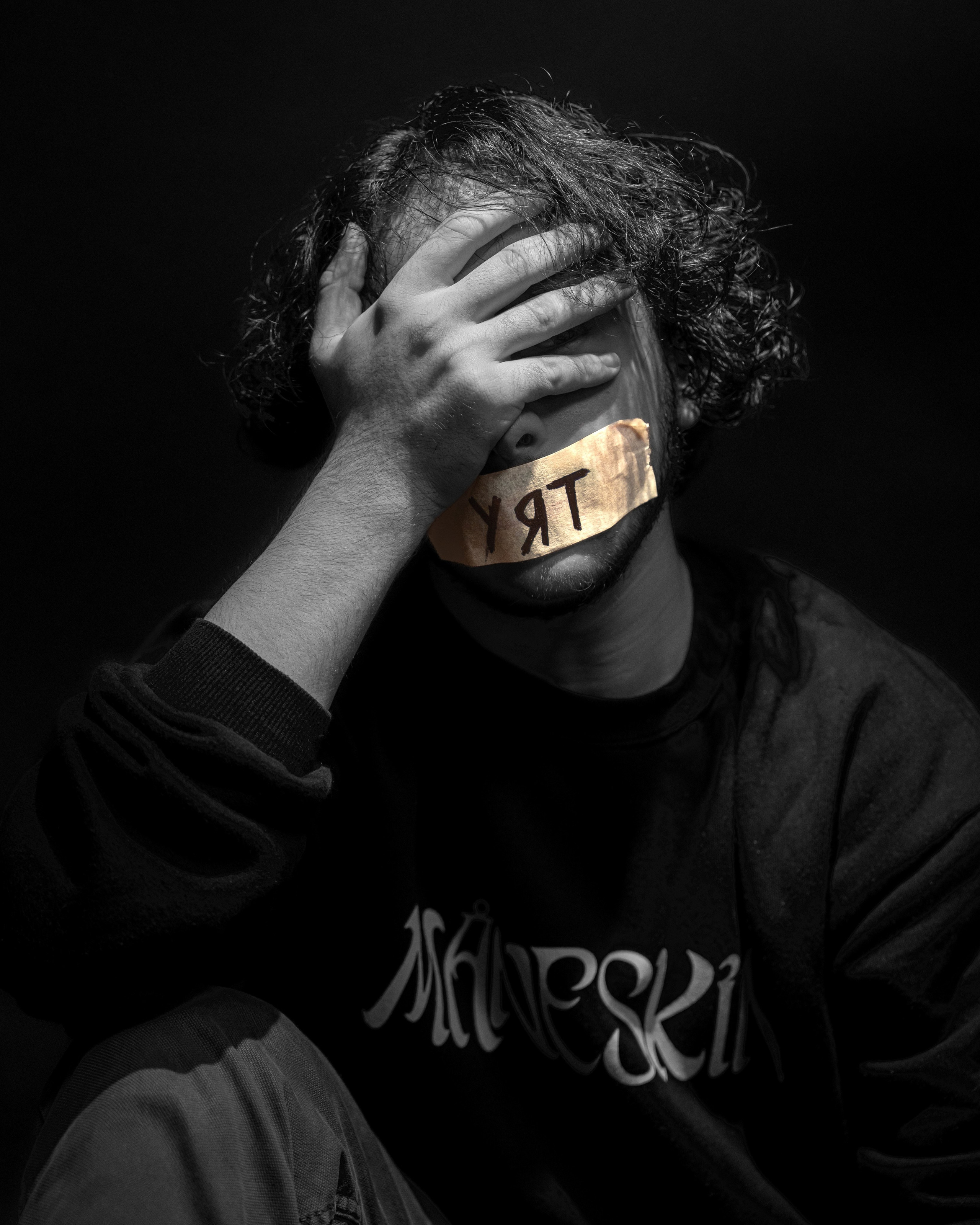 «Уят болади!»: как в Узбекистане манипулируют людьми с помощью чувства стыда?